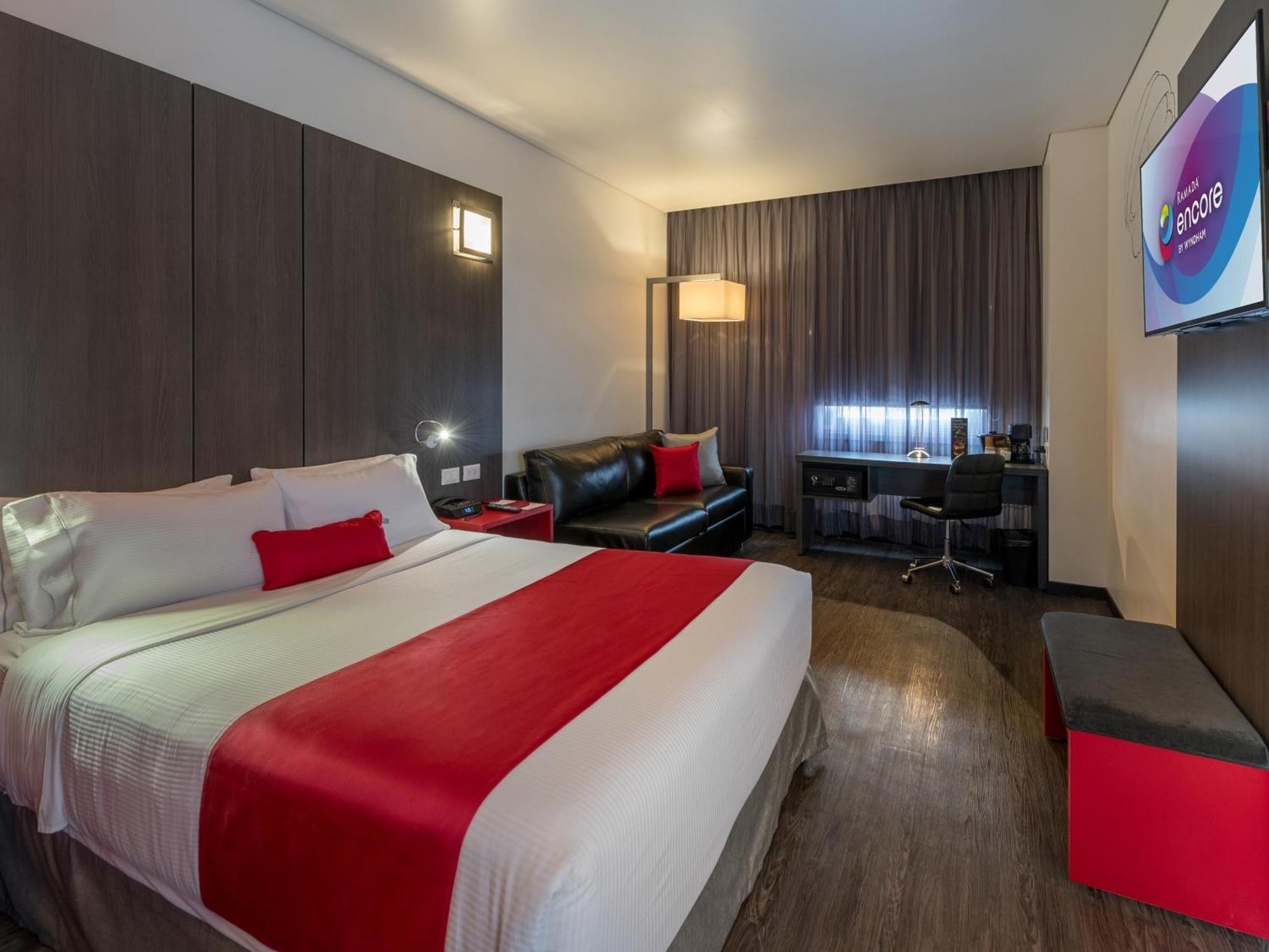 Habitación adaptada para personas con movilidad reducida - 1 cama grande - No fumadores