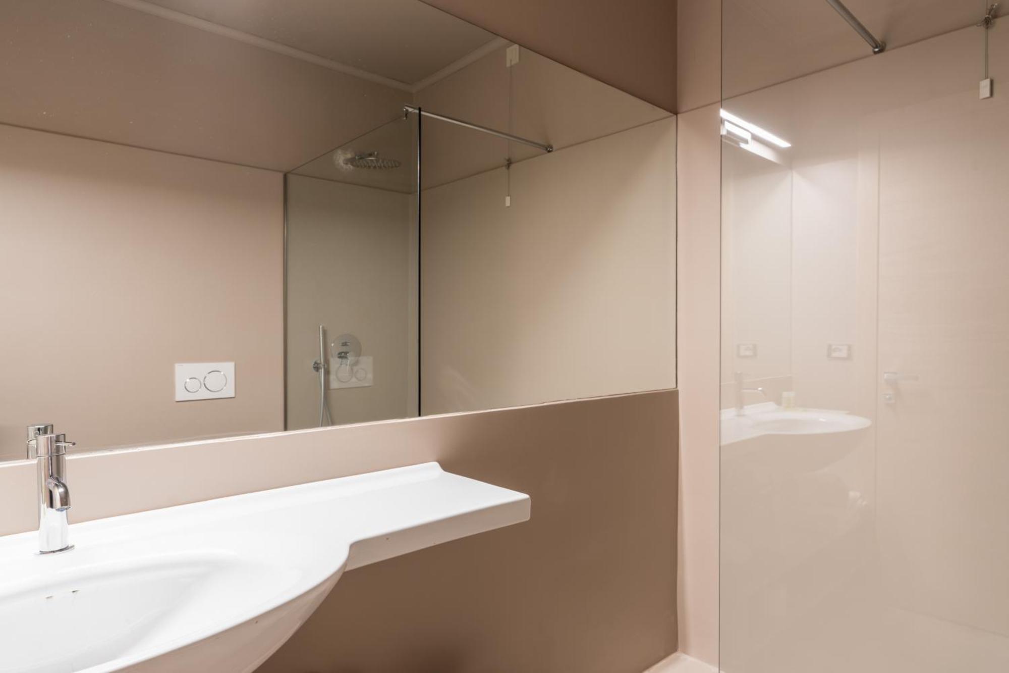 Appartement met Uitzicht op het Zwembad