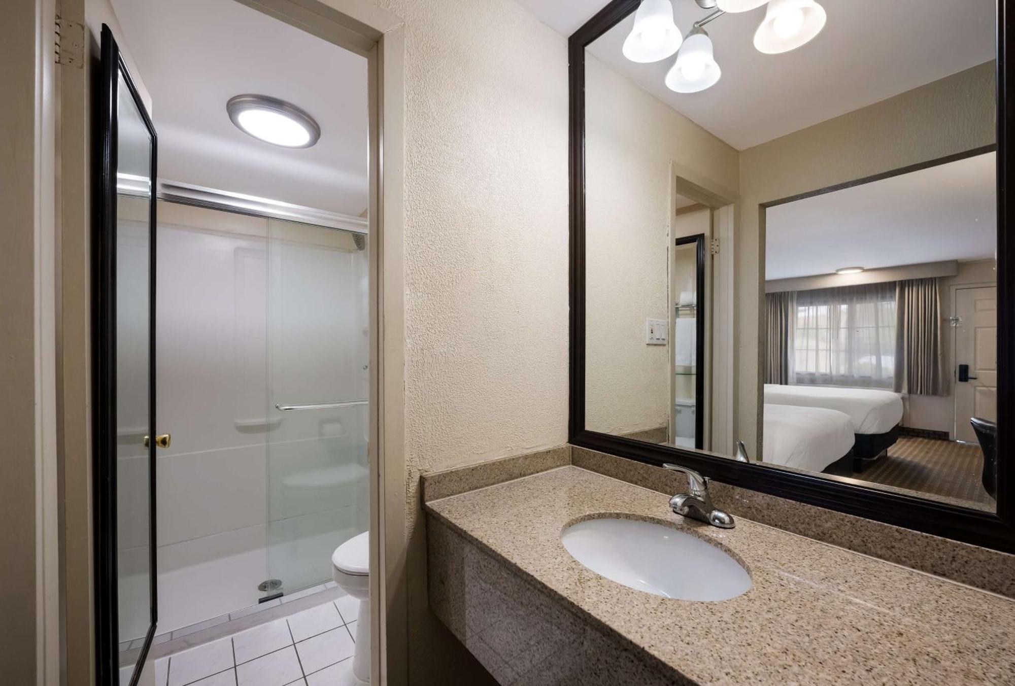 Double Room with Two Double Beds