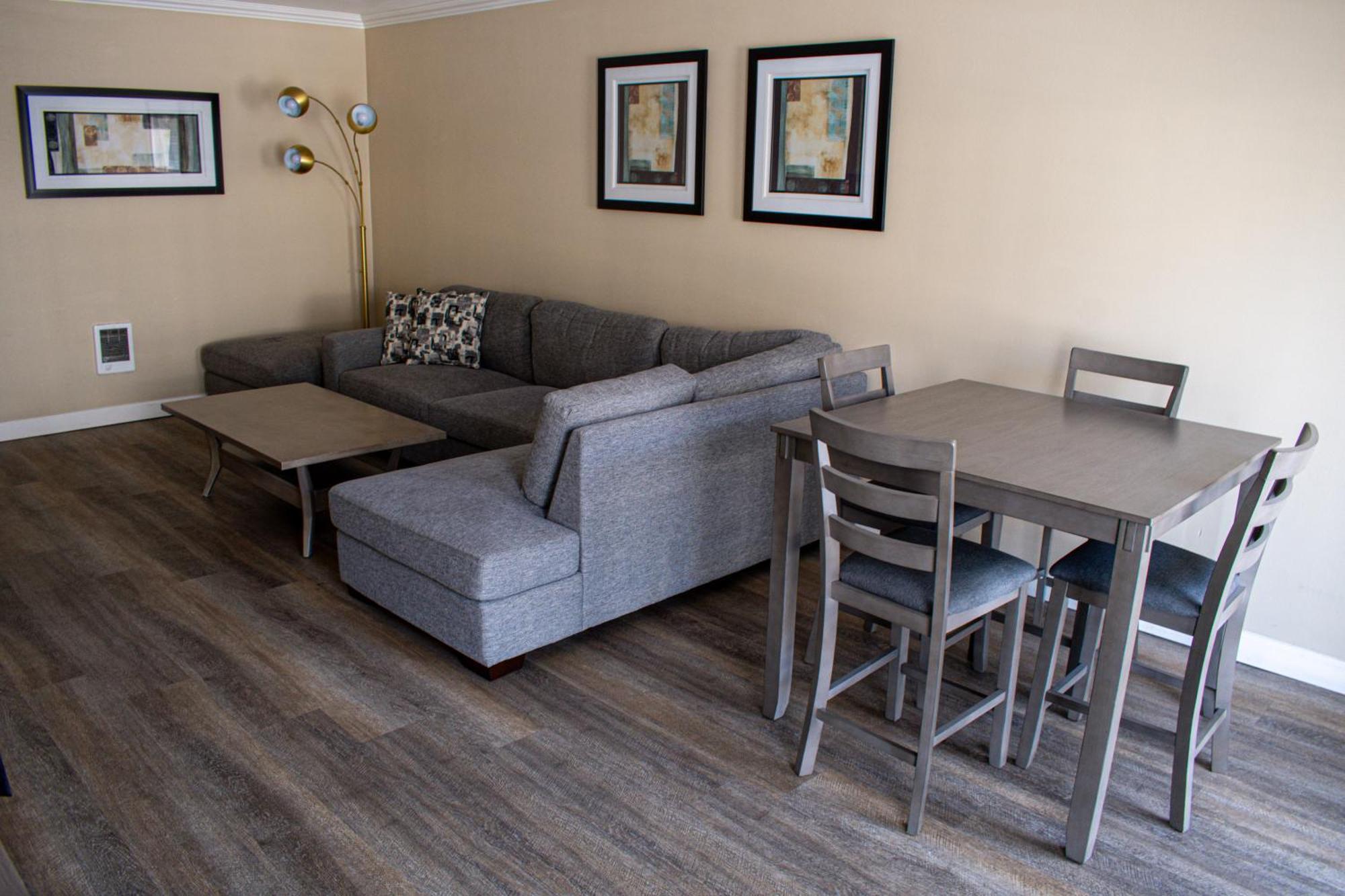 Suite mit 1 Schlafzimmer mit Kingsize-Bett - Nichtraucher