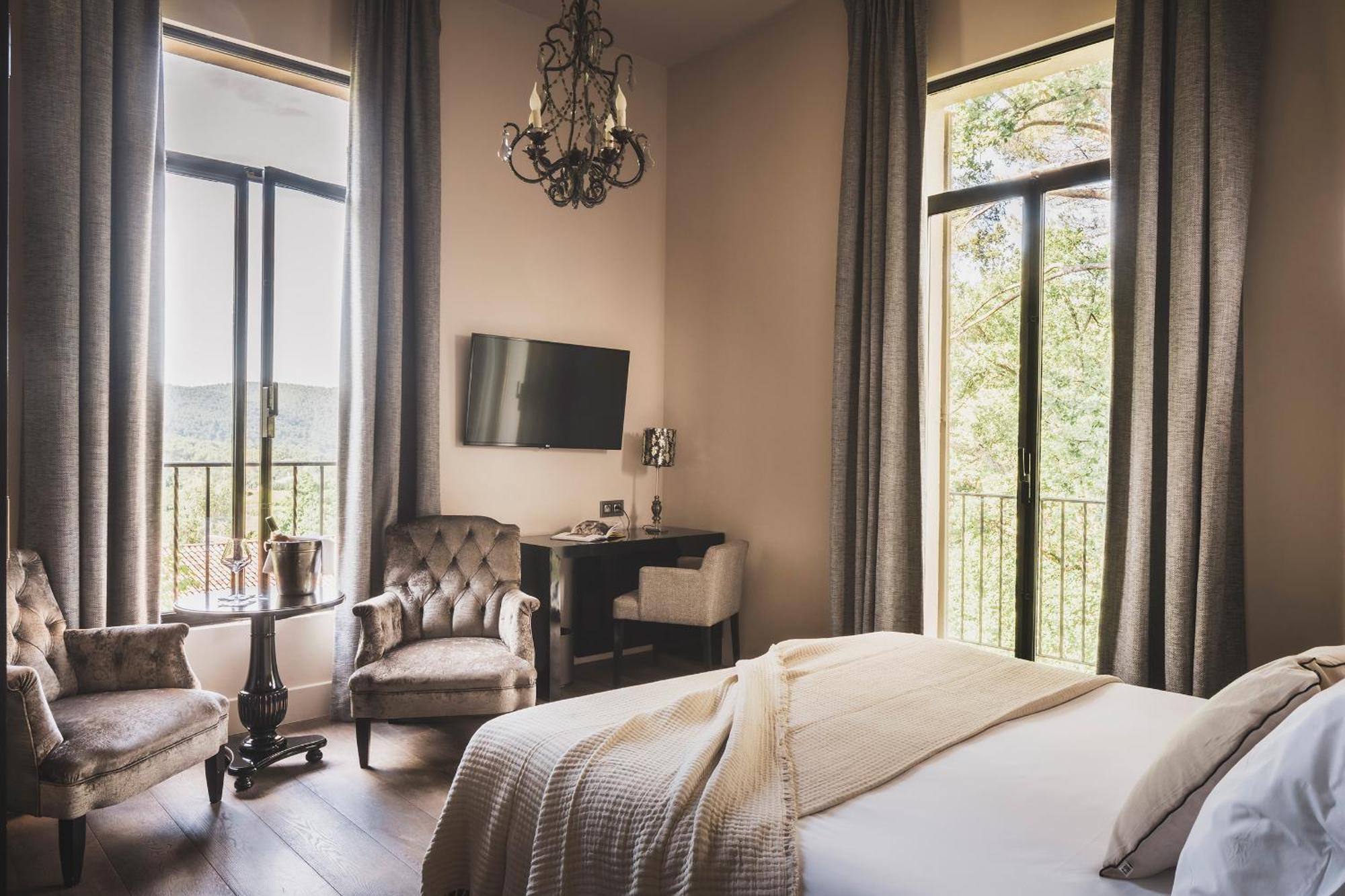 Prestige Suite