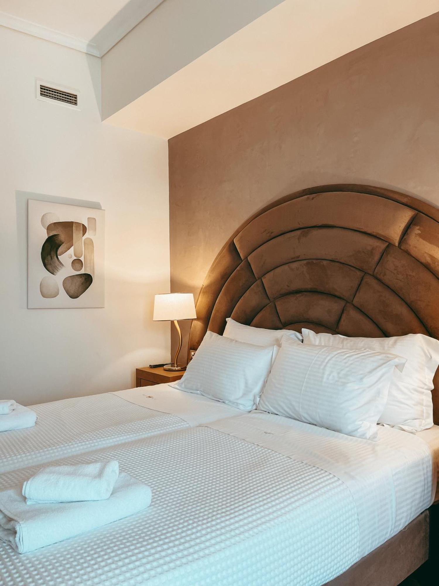 Standard Single Room with City View