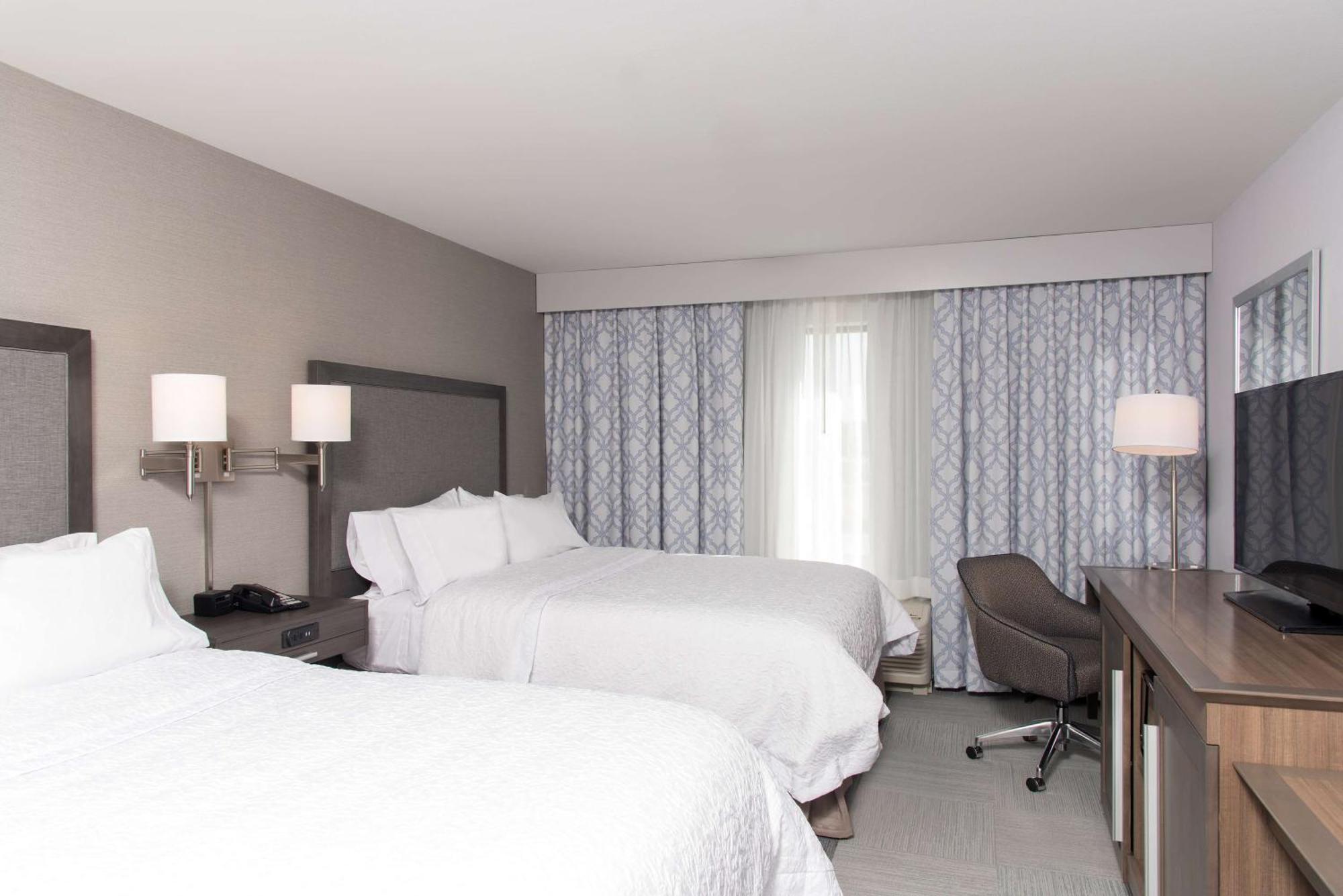 Queen Room with Two Queen Beds - Mobility Access/Non-Smoking