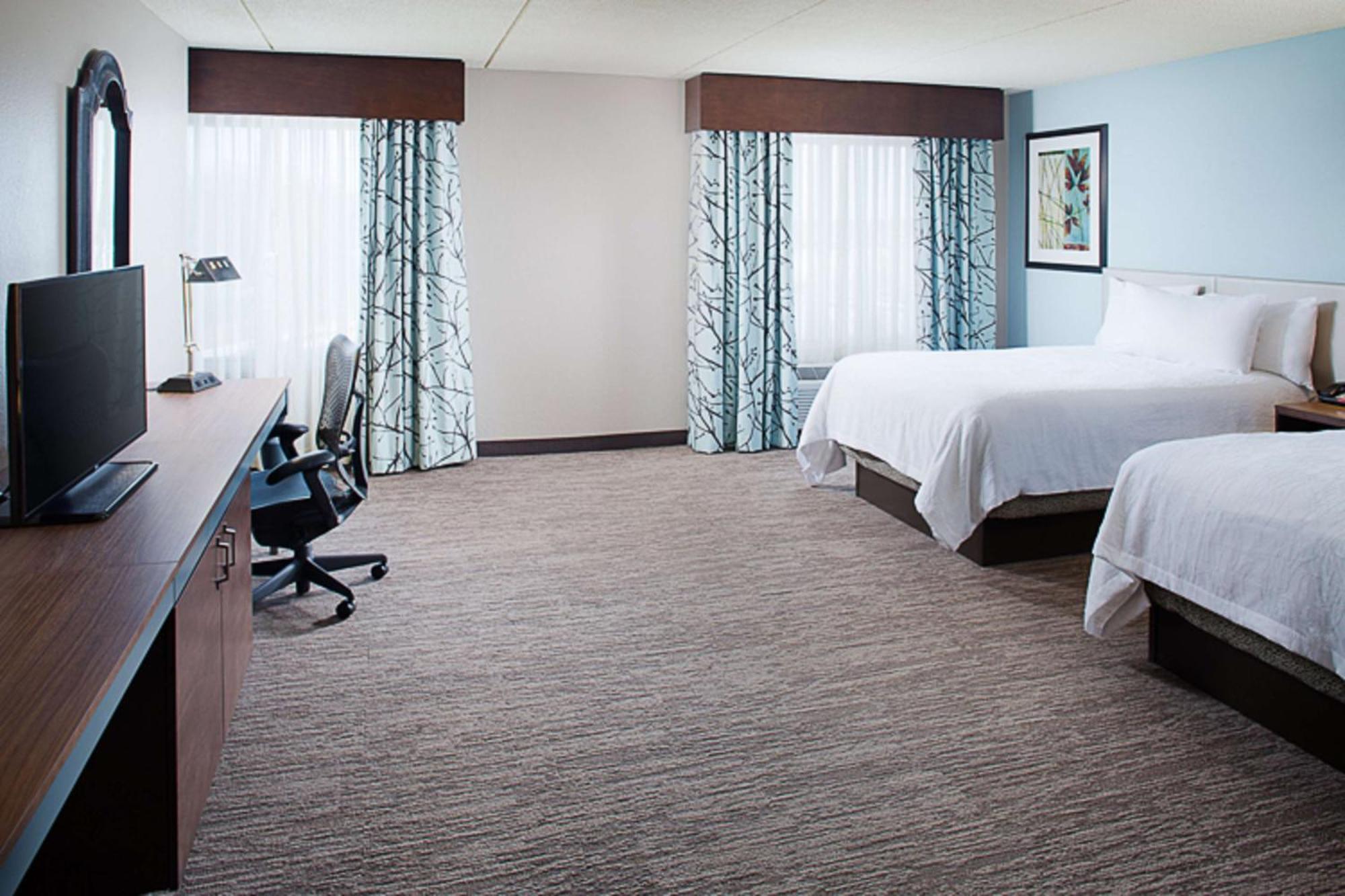 Double Room with Two Double Beds - Mobility Access