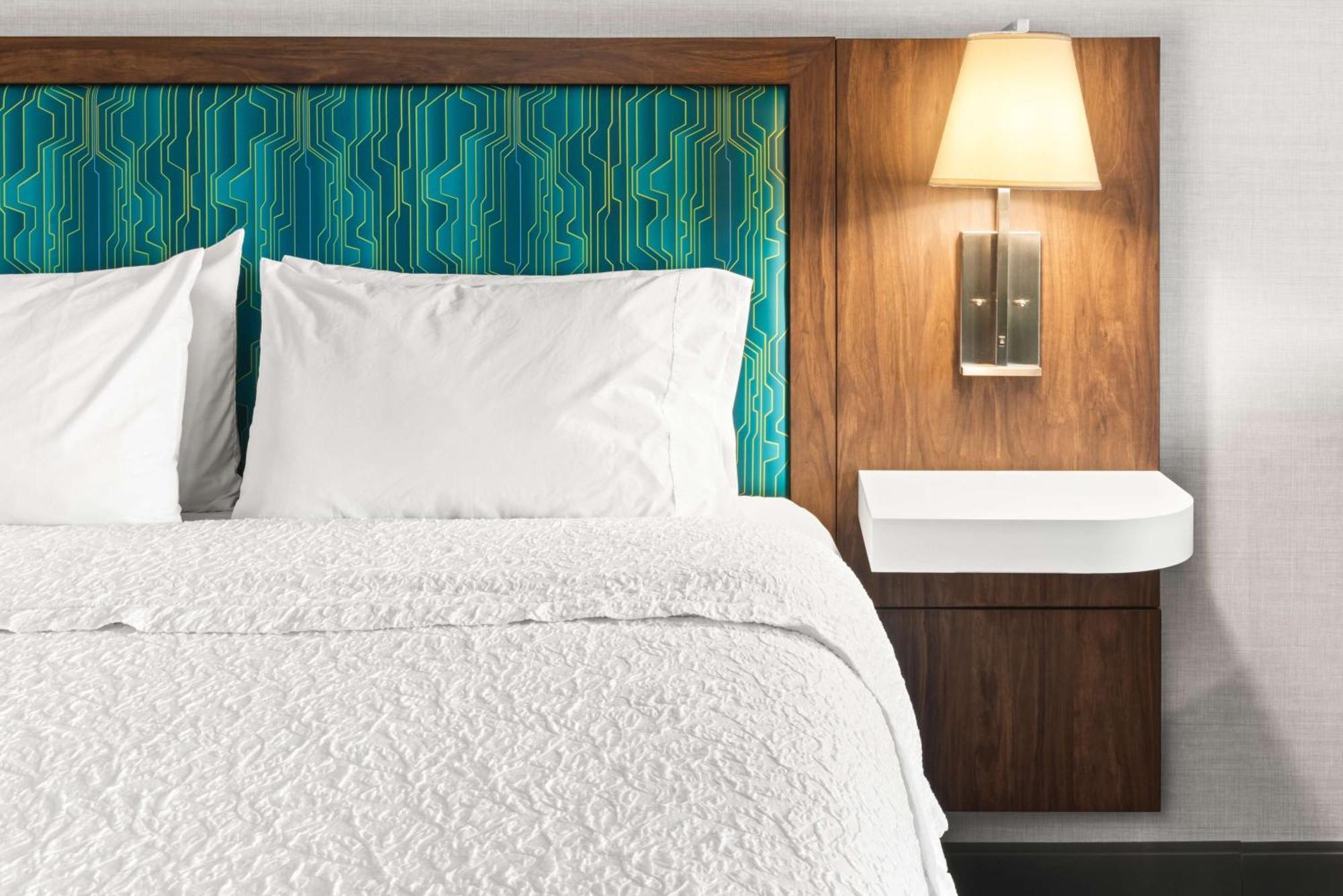 Kamer met Kingsize Bed en Slaapbank - Rookvrij