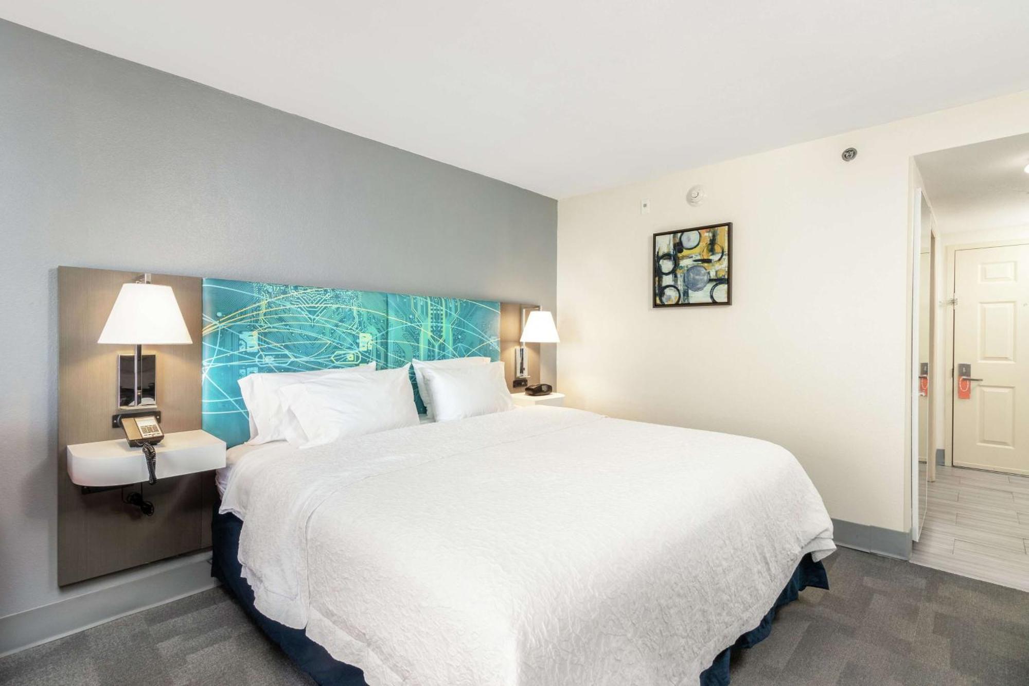 Habitación con cama extragrande y bañera - Frente al mar - Adaptada para personas de movilidad reducida
