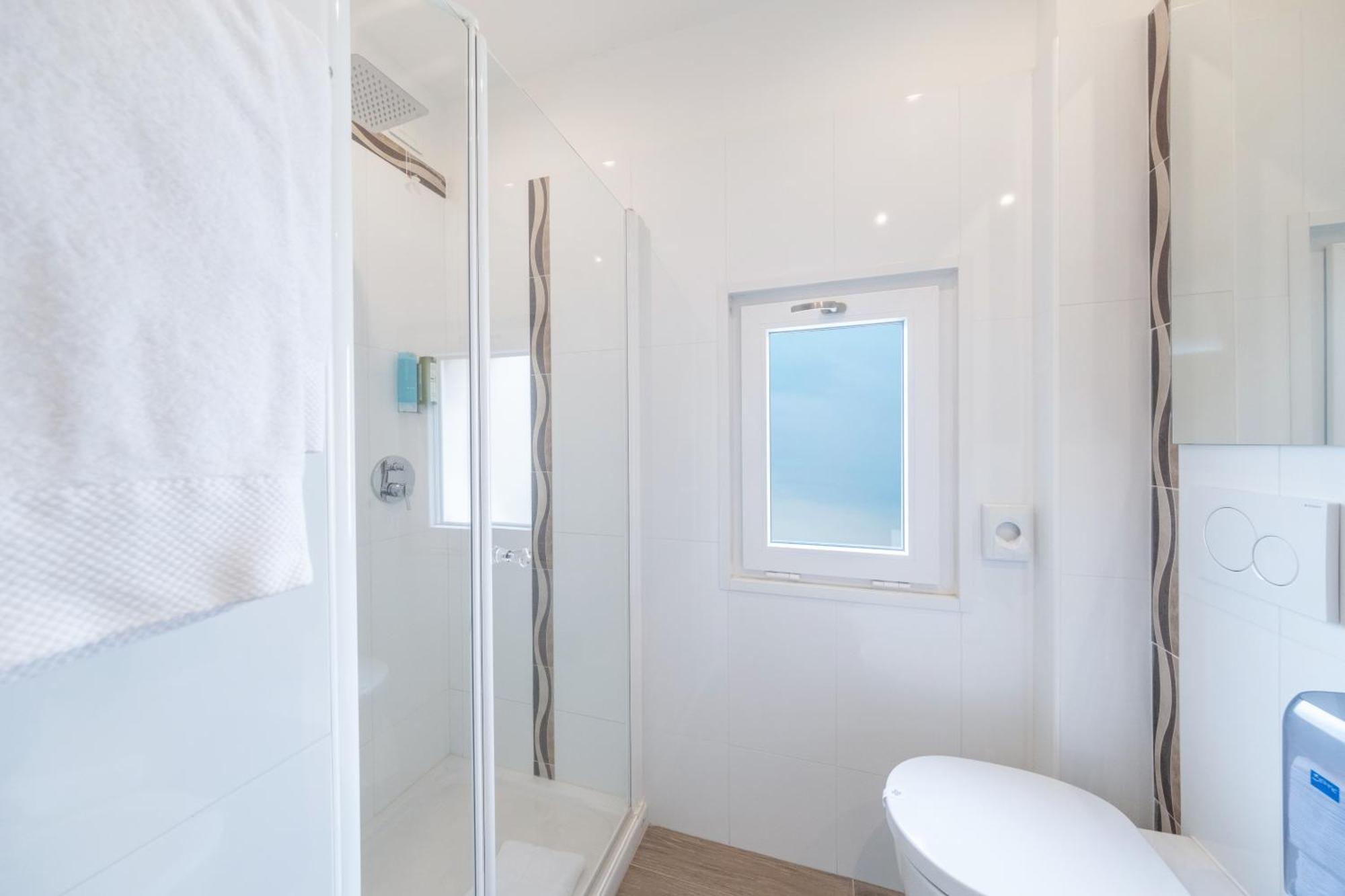 Prestige Double Room with Lake View
