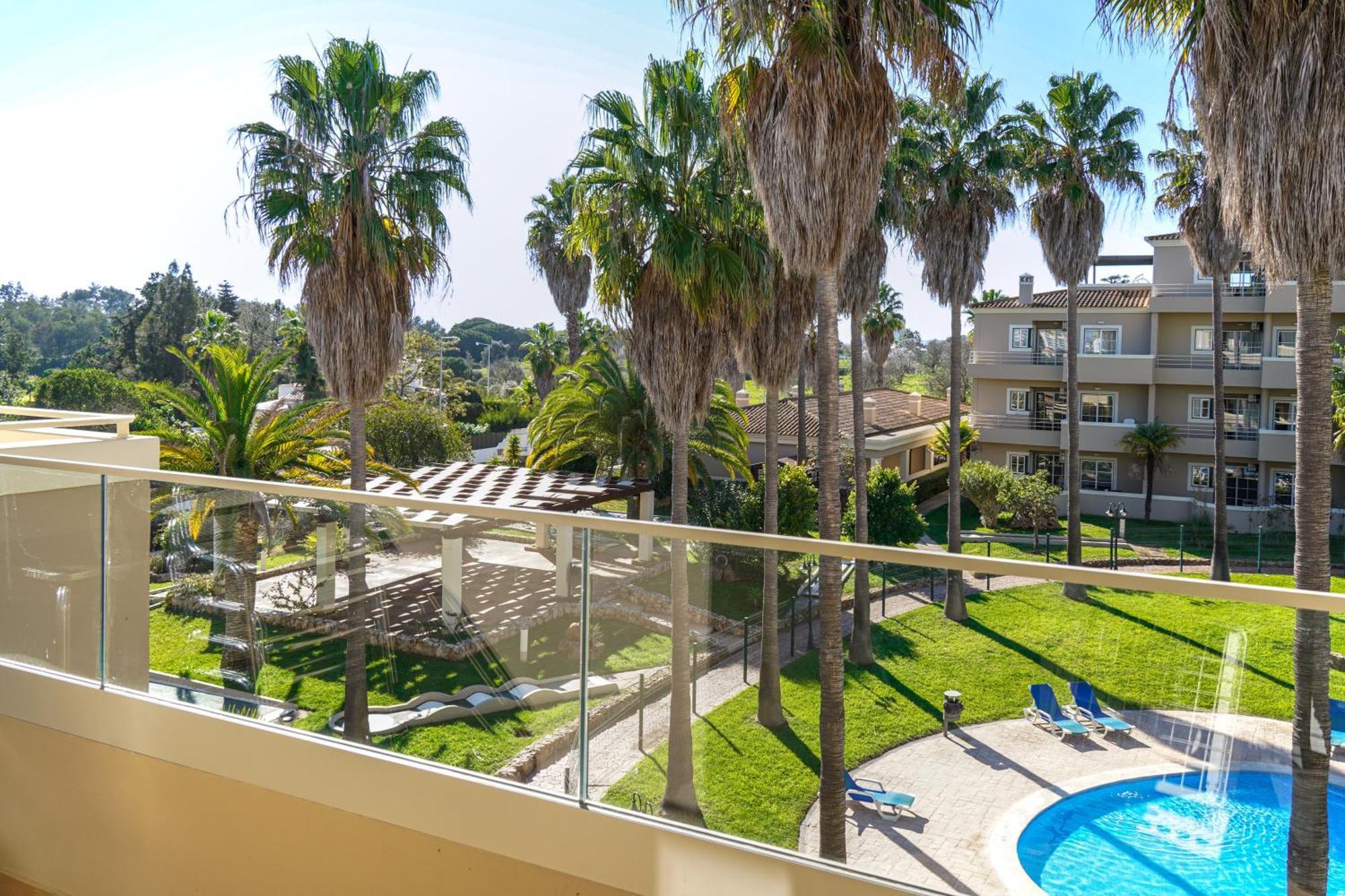 Two-Bedroom Apartment Pool View
