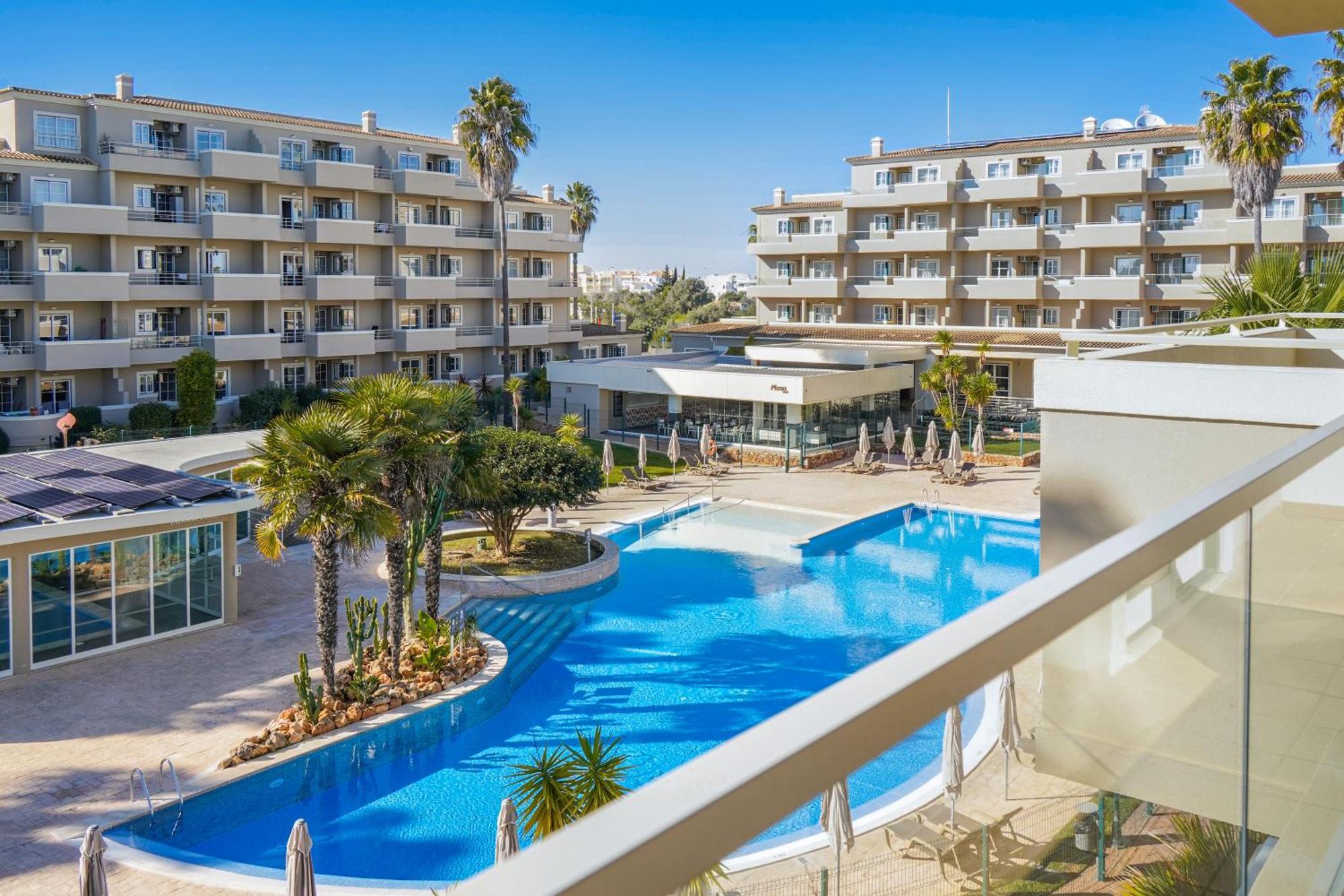 Two-Bedroom Apartment Pool View
