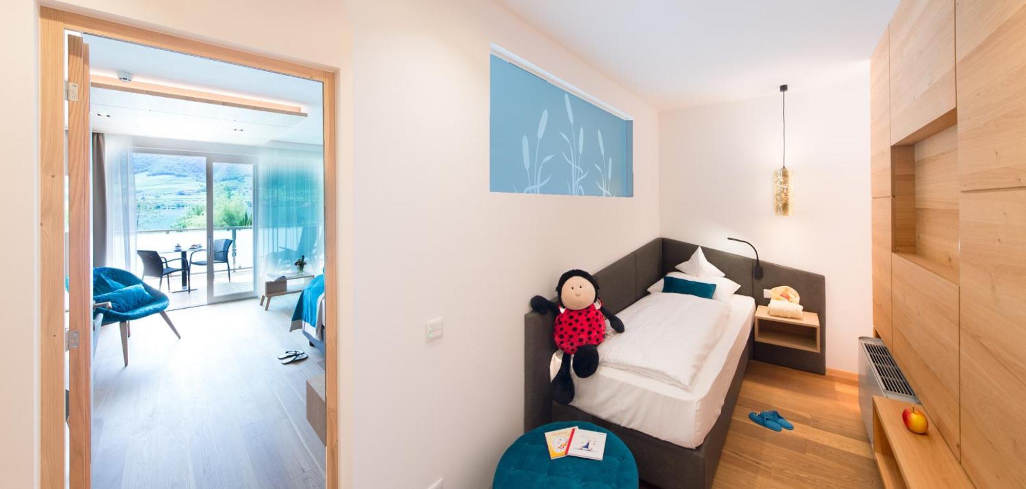 Triple Room with Lake View