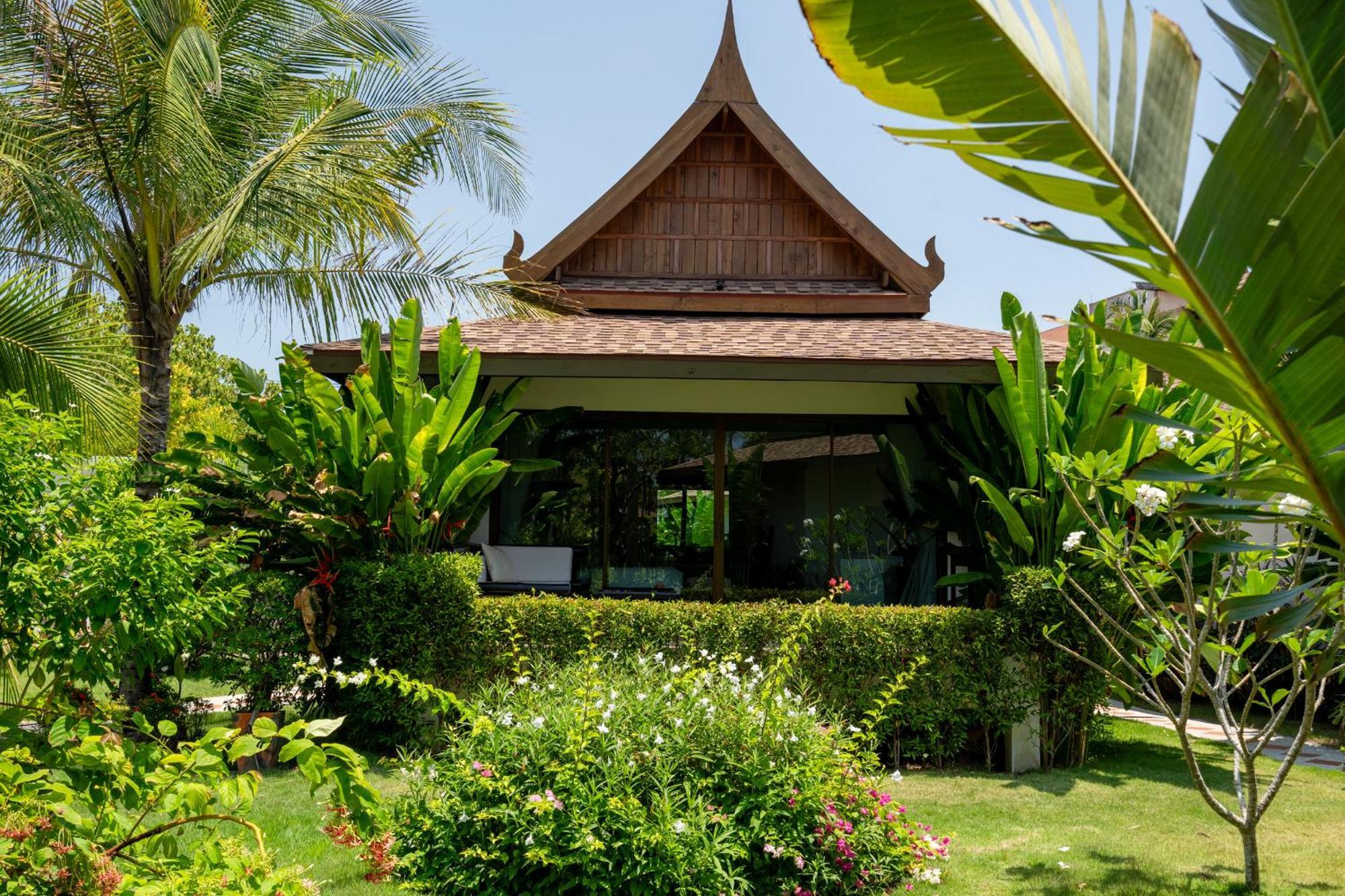 Villa mit Gartenblick