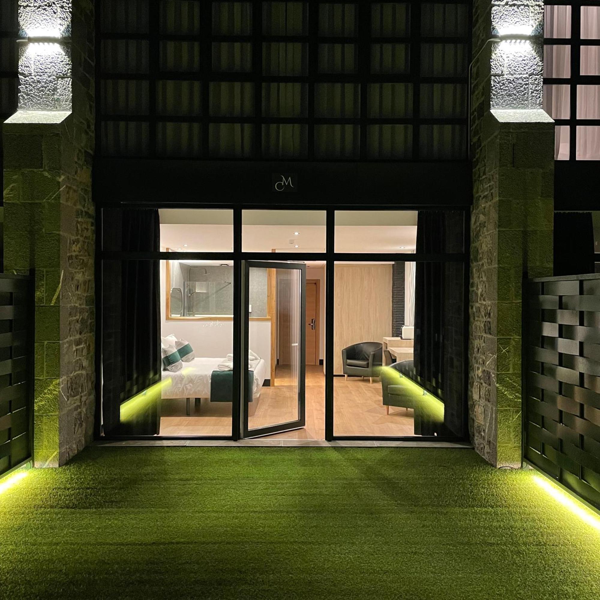 Deluxe Suite mit Parkplatz