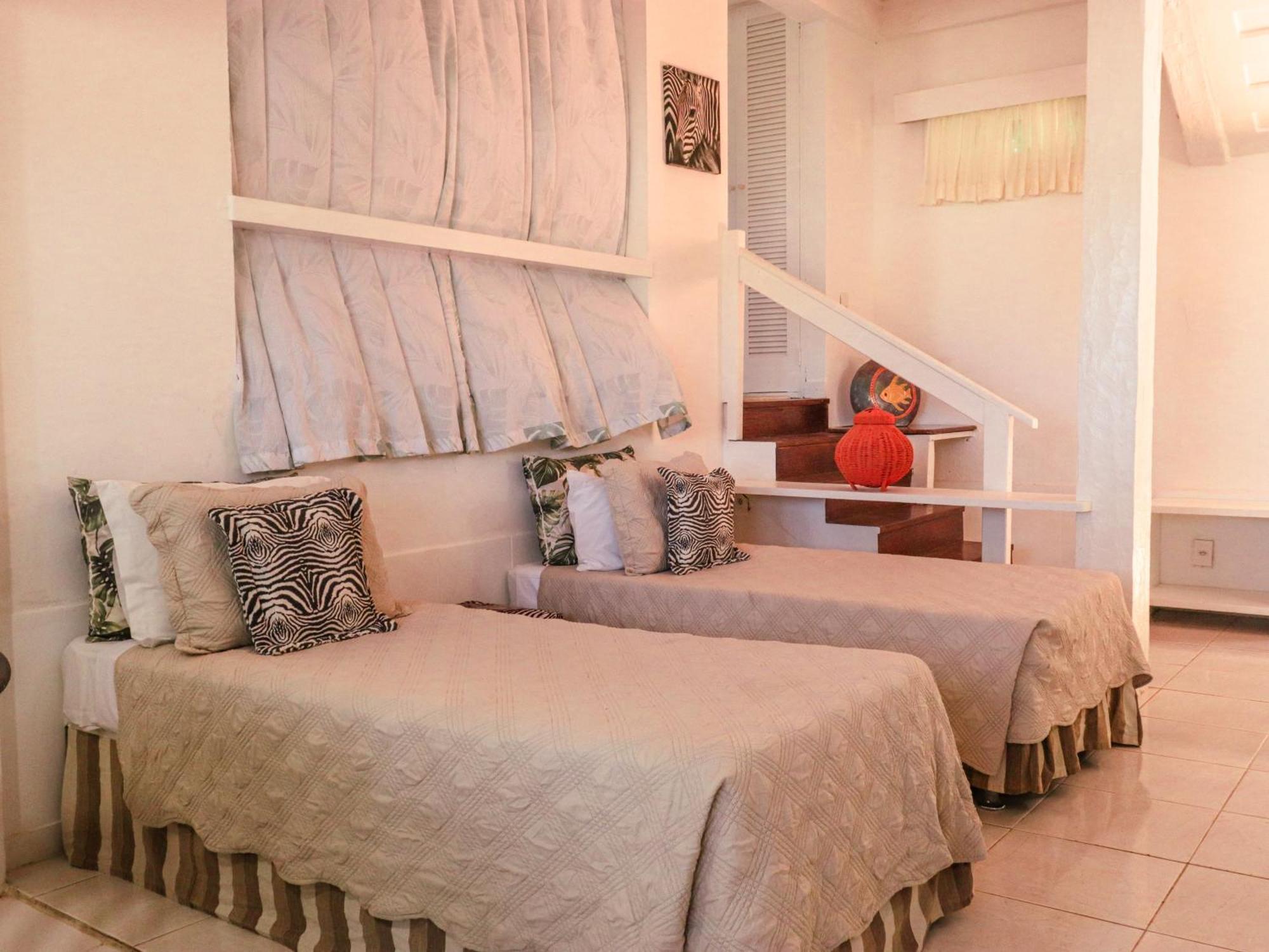 Master Family Suite with Spa Bath