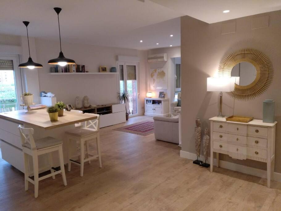 Standard Bungalow,748752557:JPEG