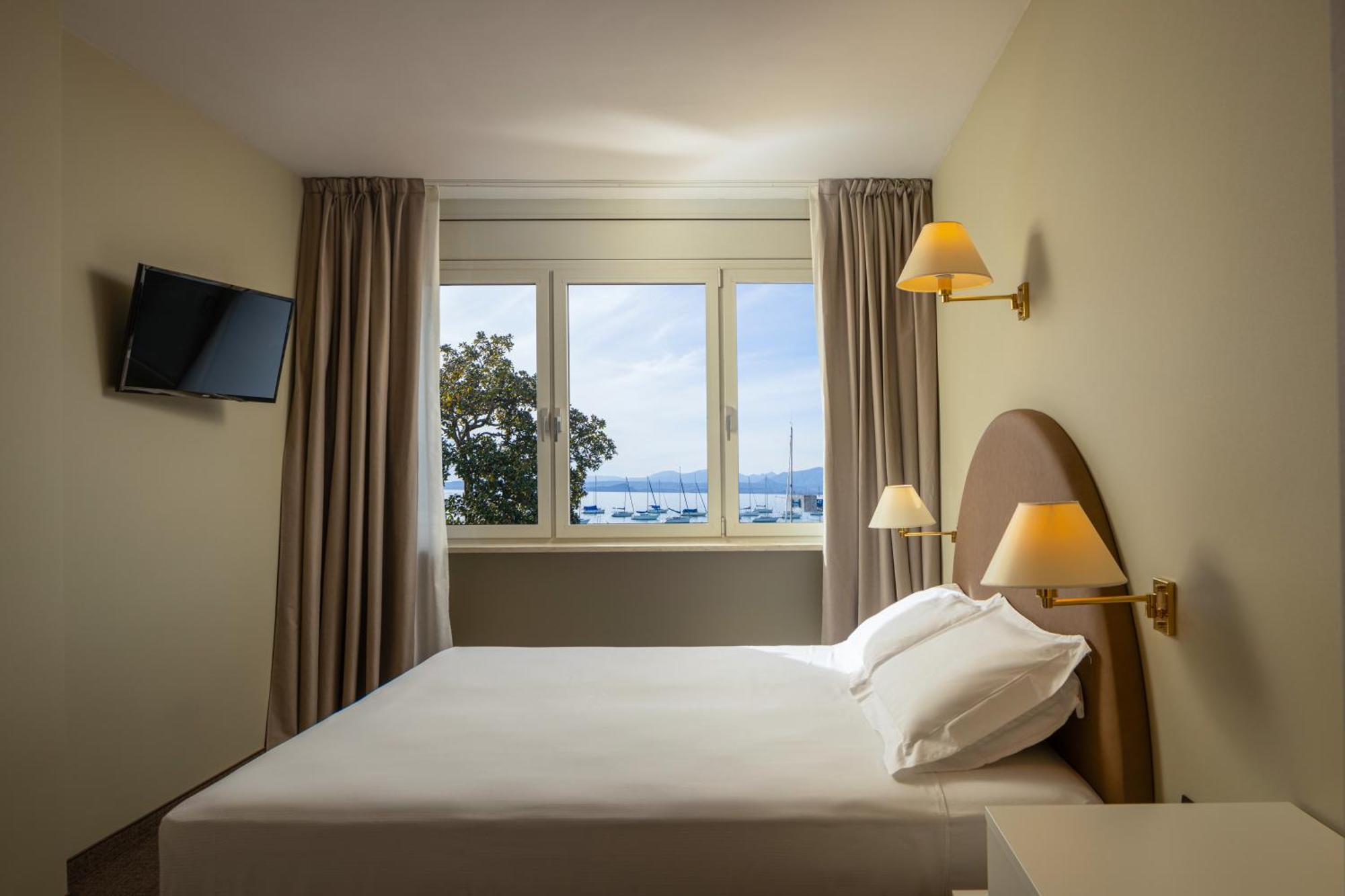 Comfort Twin or Double Room Lake View,1773691046:JPEG