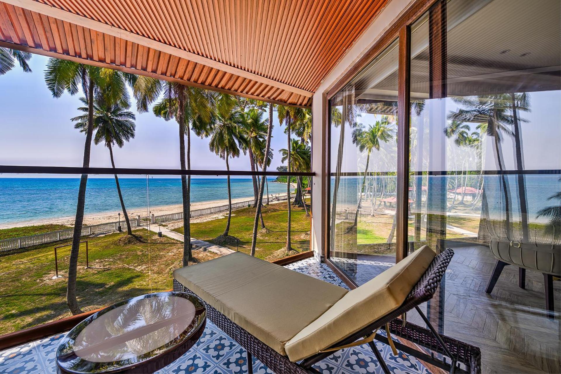Suite with Sea View