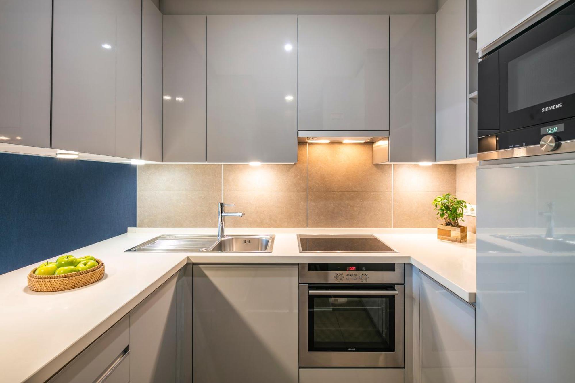 Accessible One Bedroom Sunset Suite