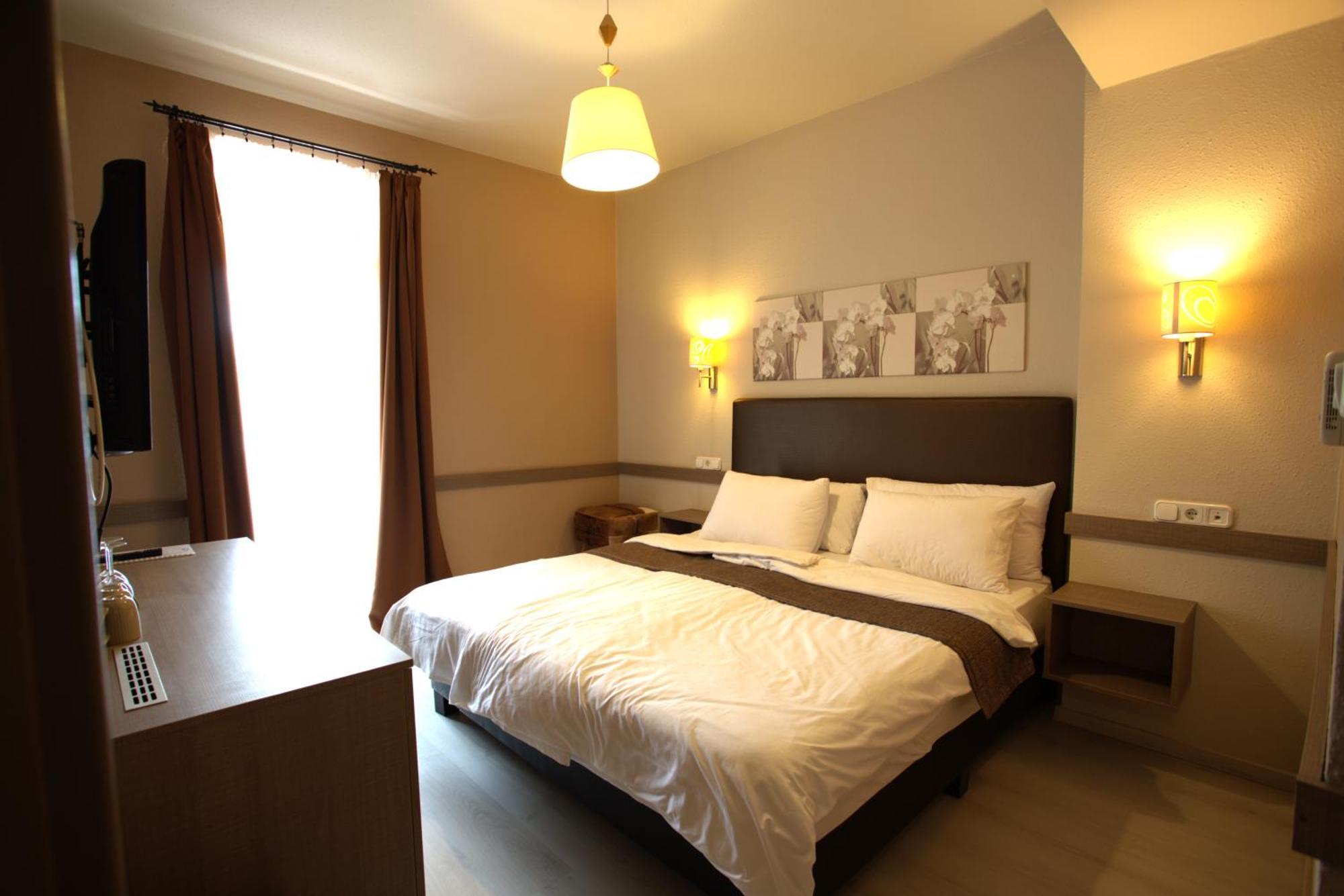 Double Room Street View,1572652166:JPEG