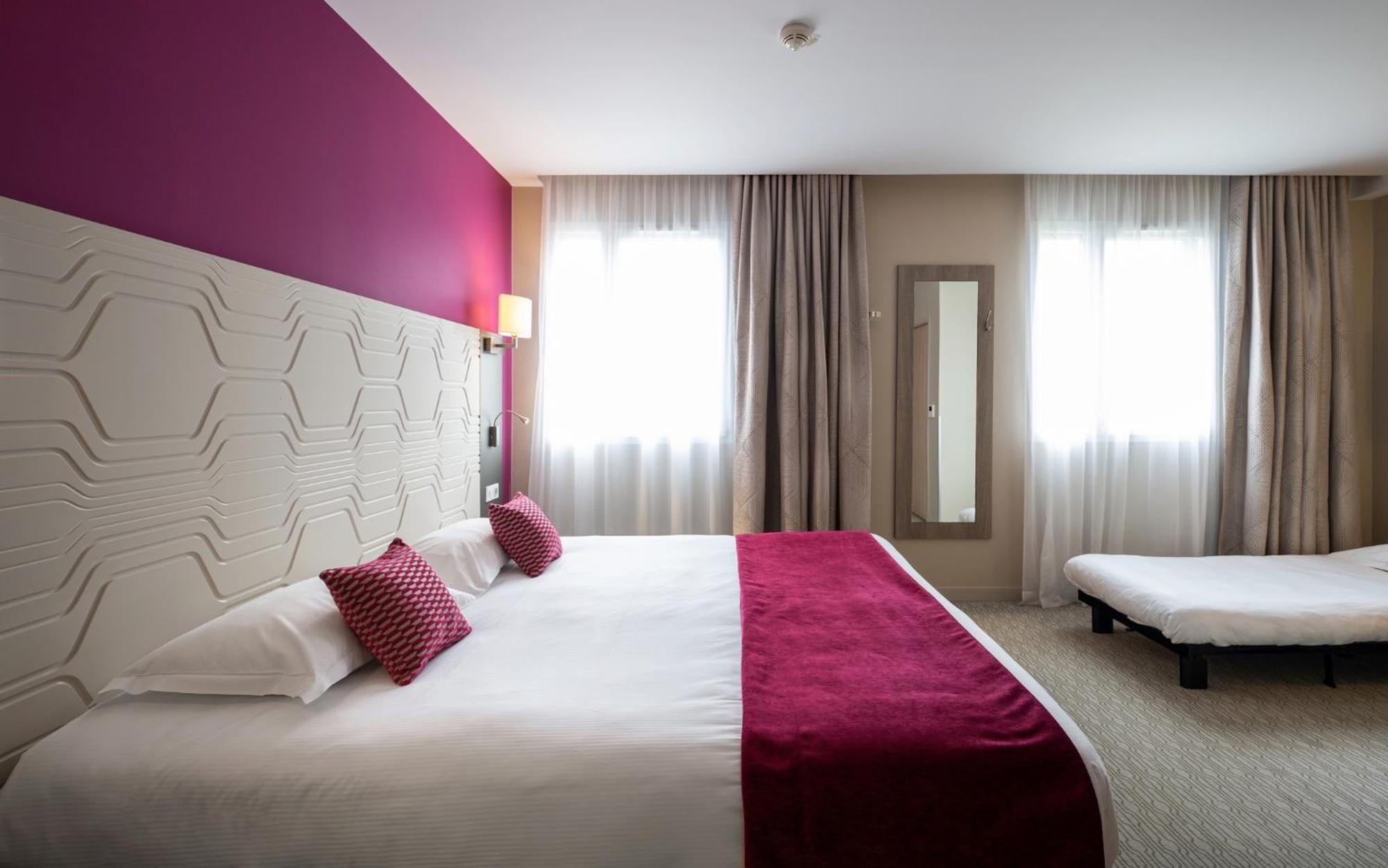 Triple Room 1 Double Bed 1 Single Bed