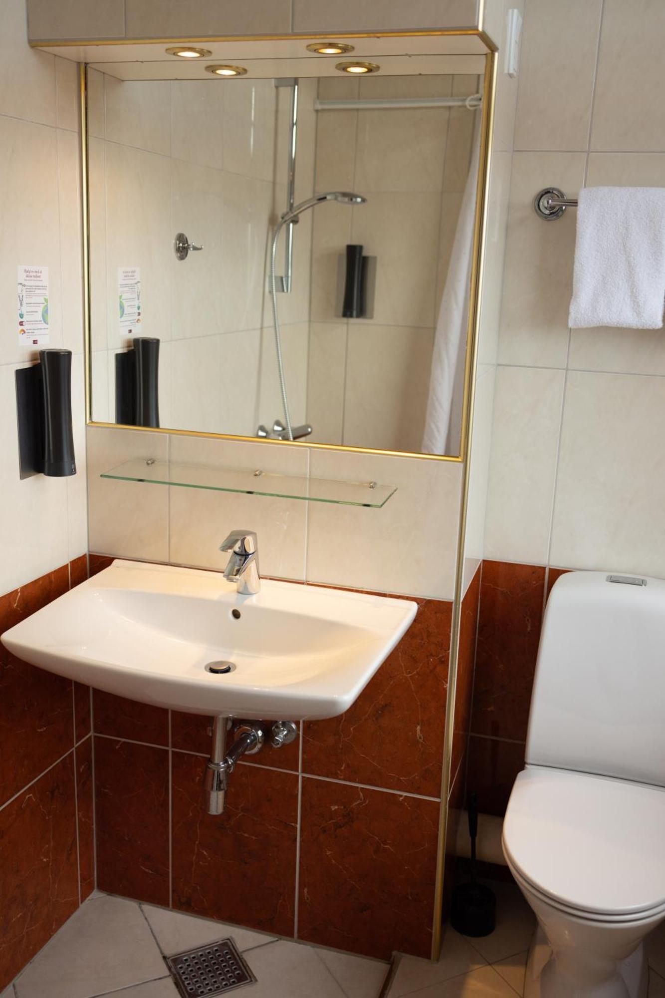 Double or Twin Room Extra Bed
