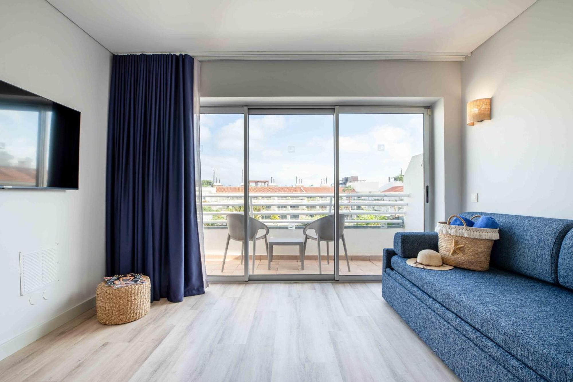 Suite con vistas a la piscina