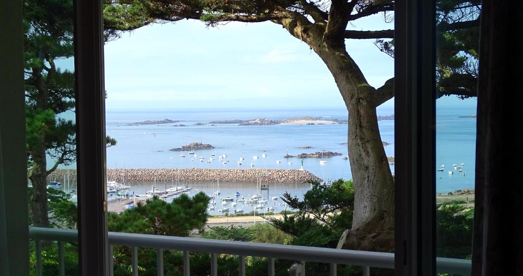 Suite with Sea View