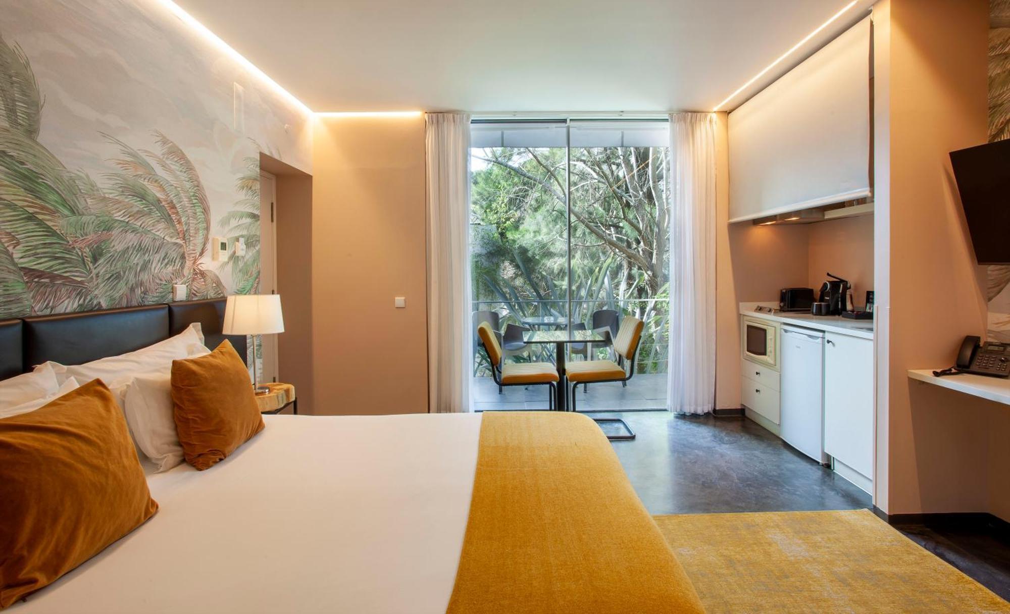 Superior Double Room Balcony Kitchenette