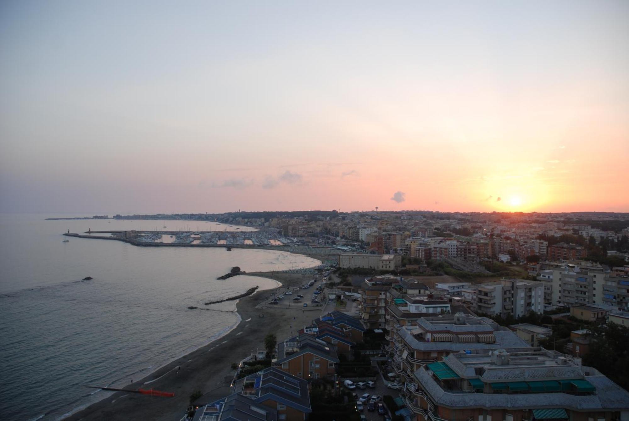 Studio Sea View,1580503803:JPEG