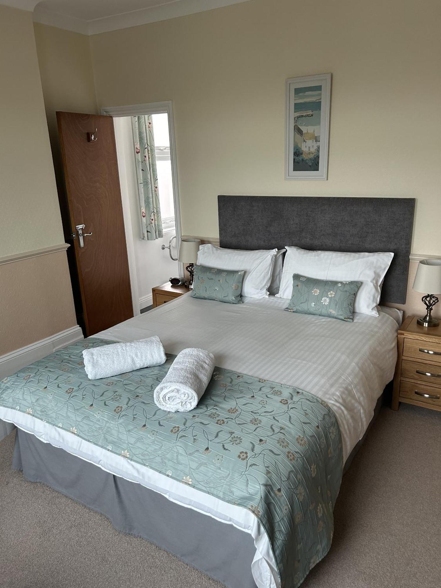 Superior Double Room,1581913881:JPEG