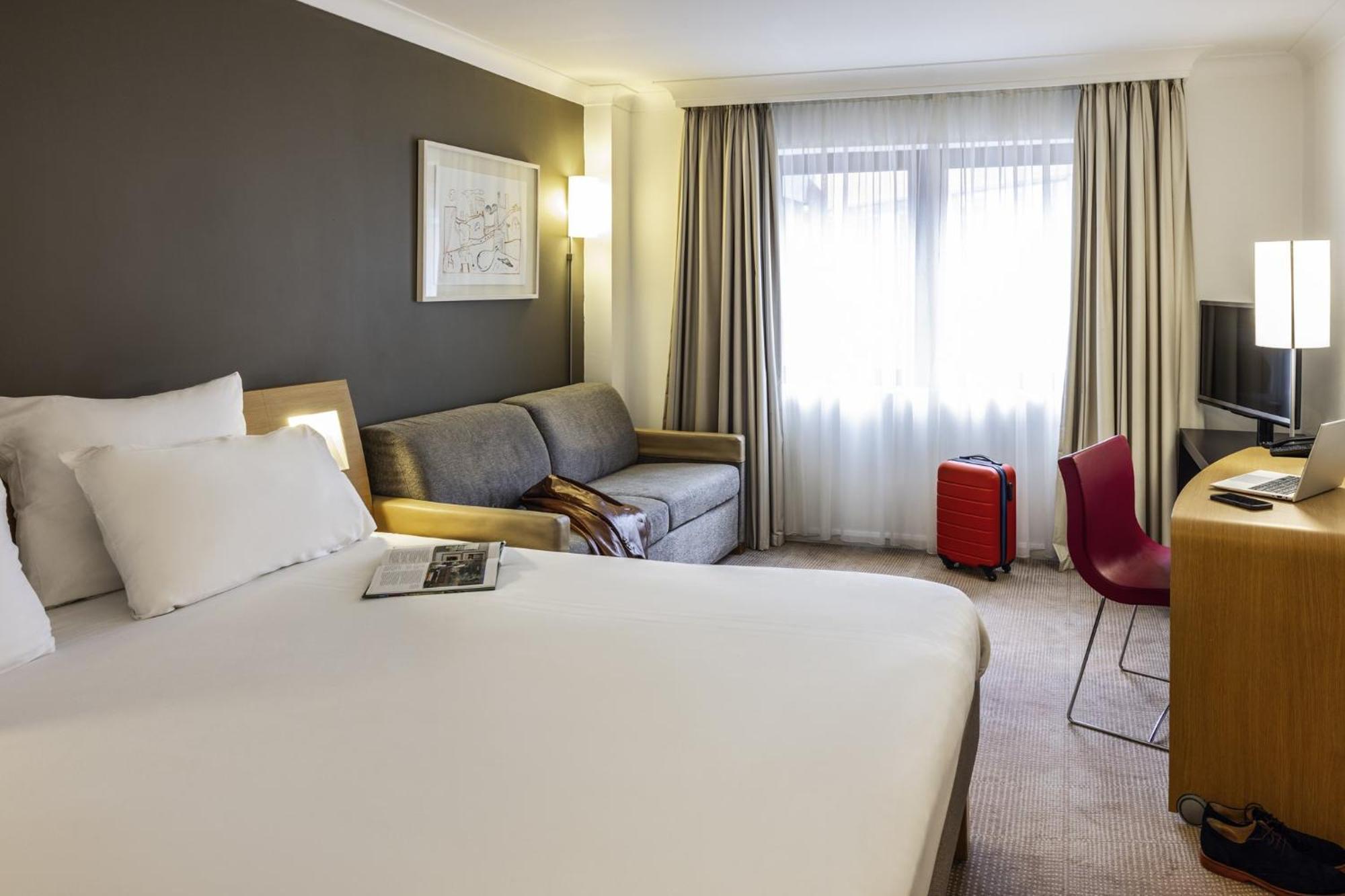 Chambre Exécutive Lit Queen-Size