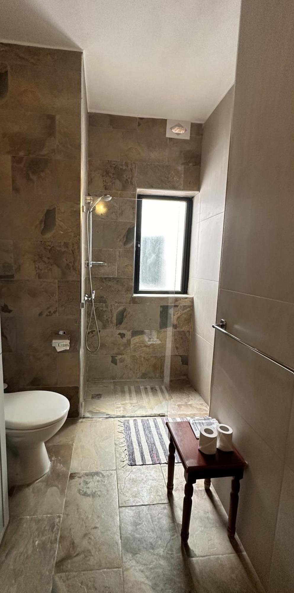 Economy Doppel- oder Zweibettzimmer mit Gemeinschaftsbad