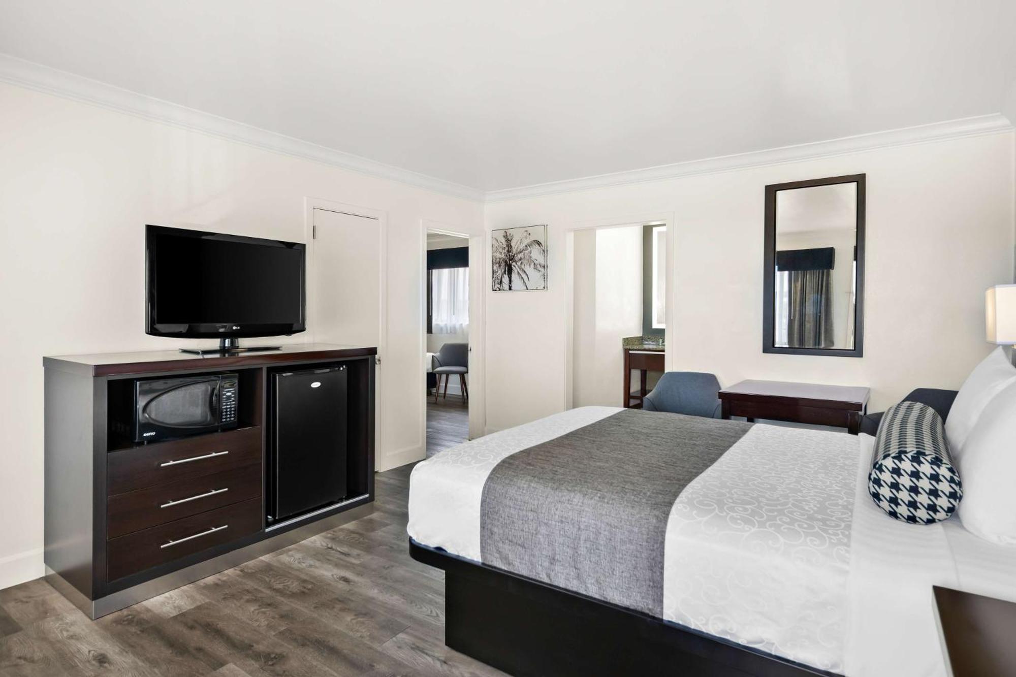 Habitación Deluxe - Cama grande - No Fumadores