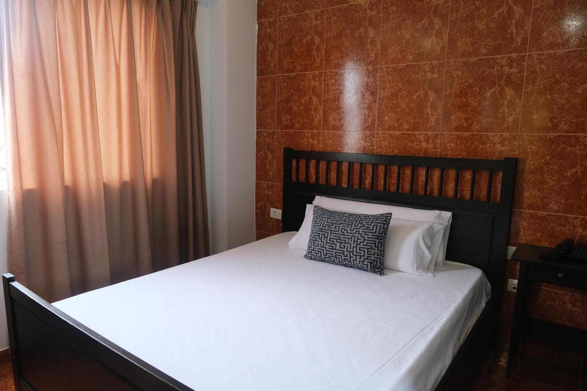 Double or Twin Basic Room,1588084201:JPEG