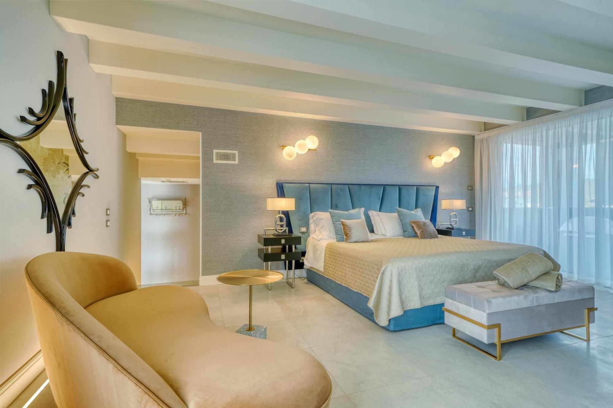 Suite met 2 Slaapkamers, Hydromassagebad en Uitzicht op het Meer