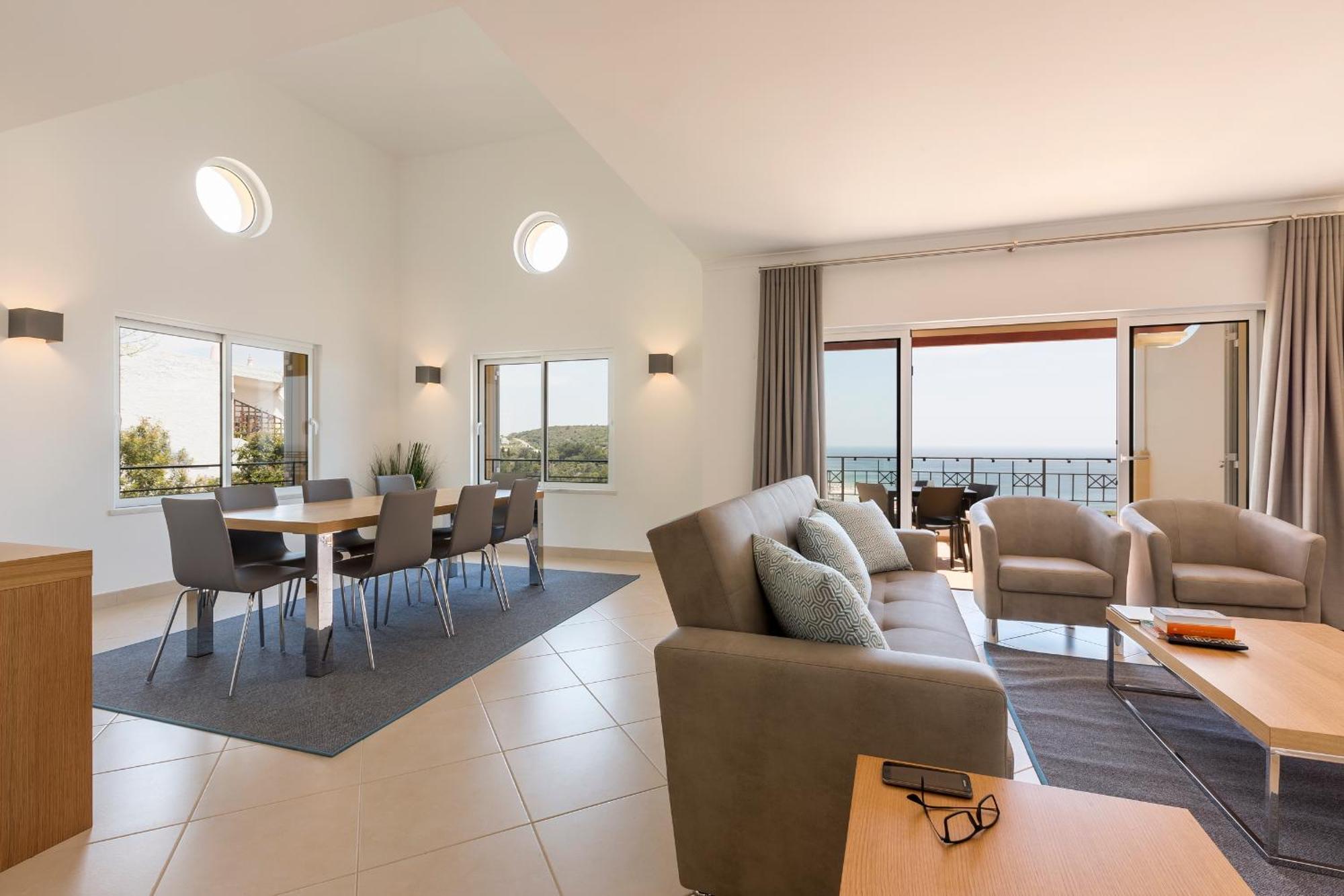 Three-Bedroom Townhouse Sea View