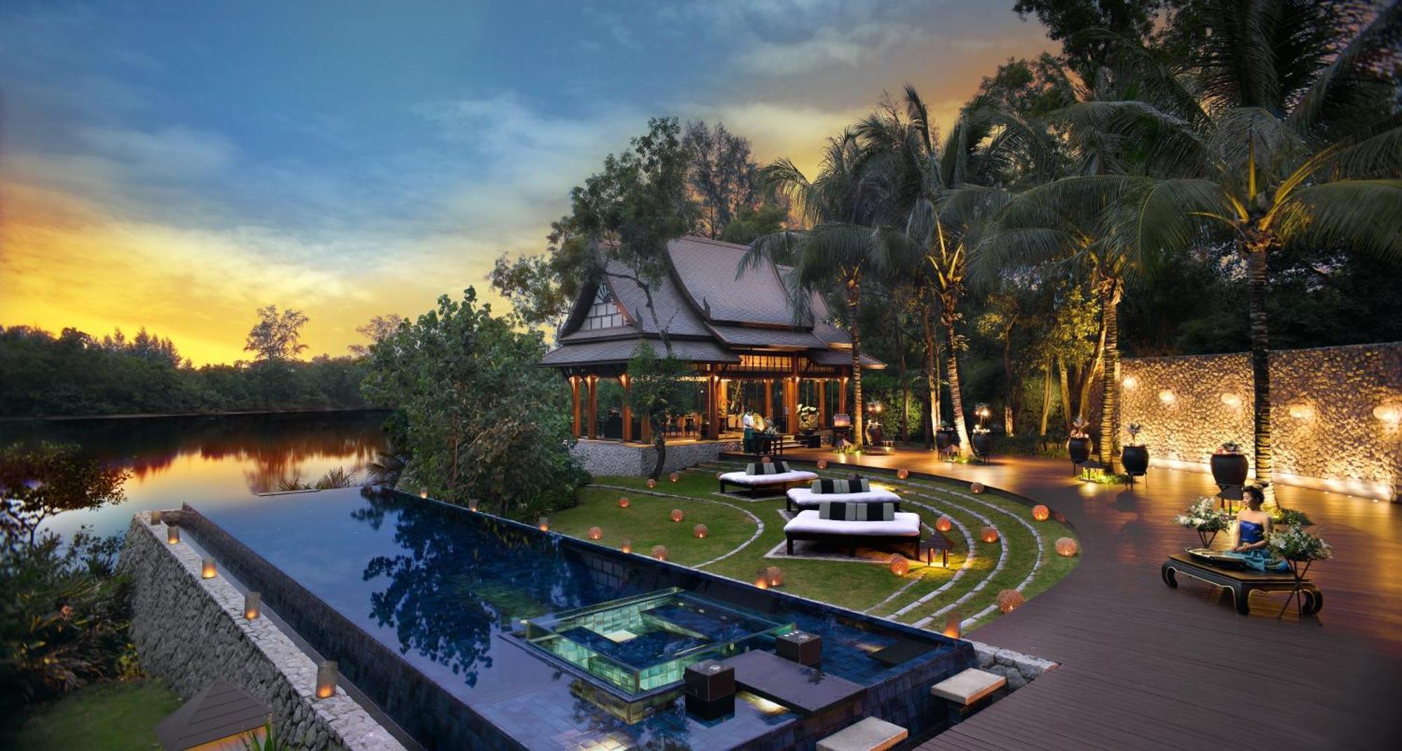 Three-Bedroom Villa Private Double Pool