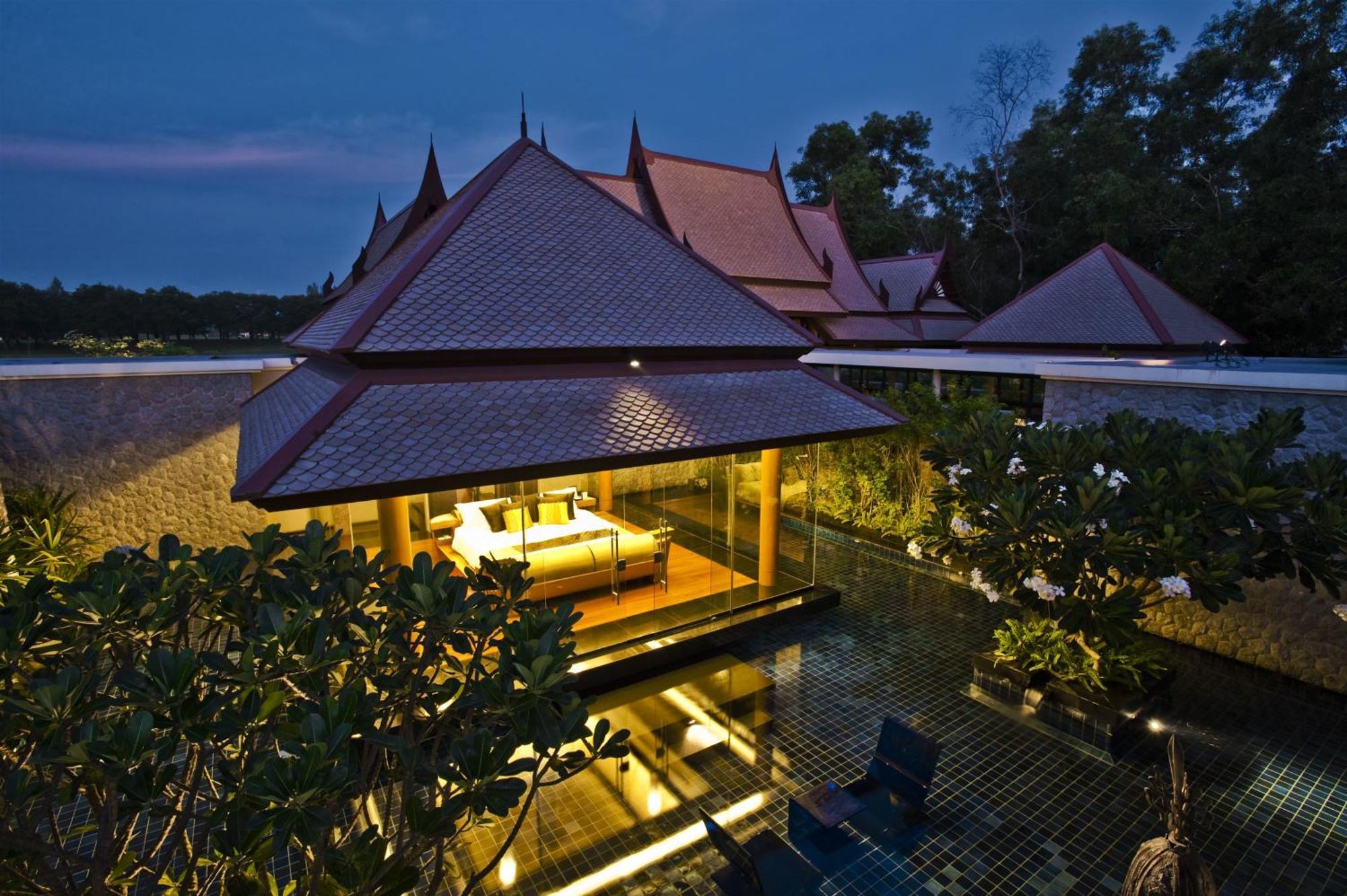 Three-Bedroom Villa Private Double Pool