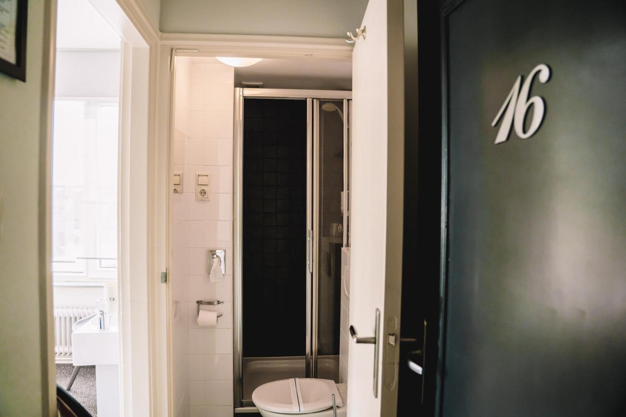 Small Twin Room