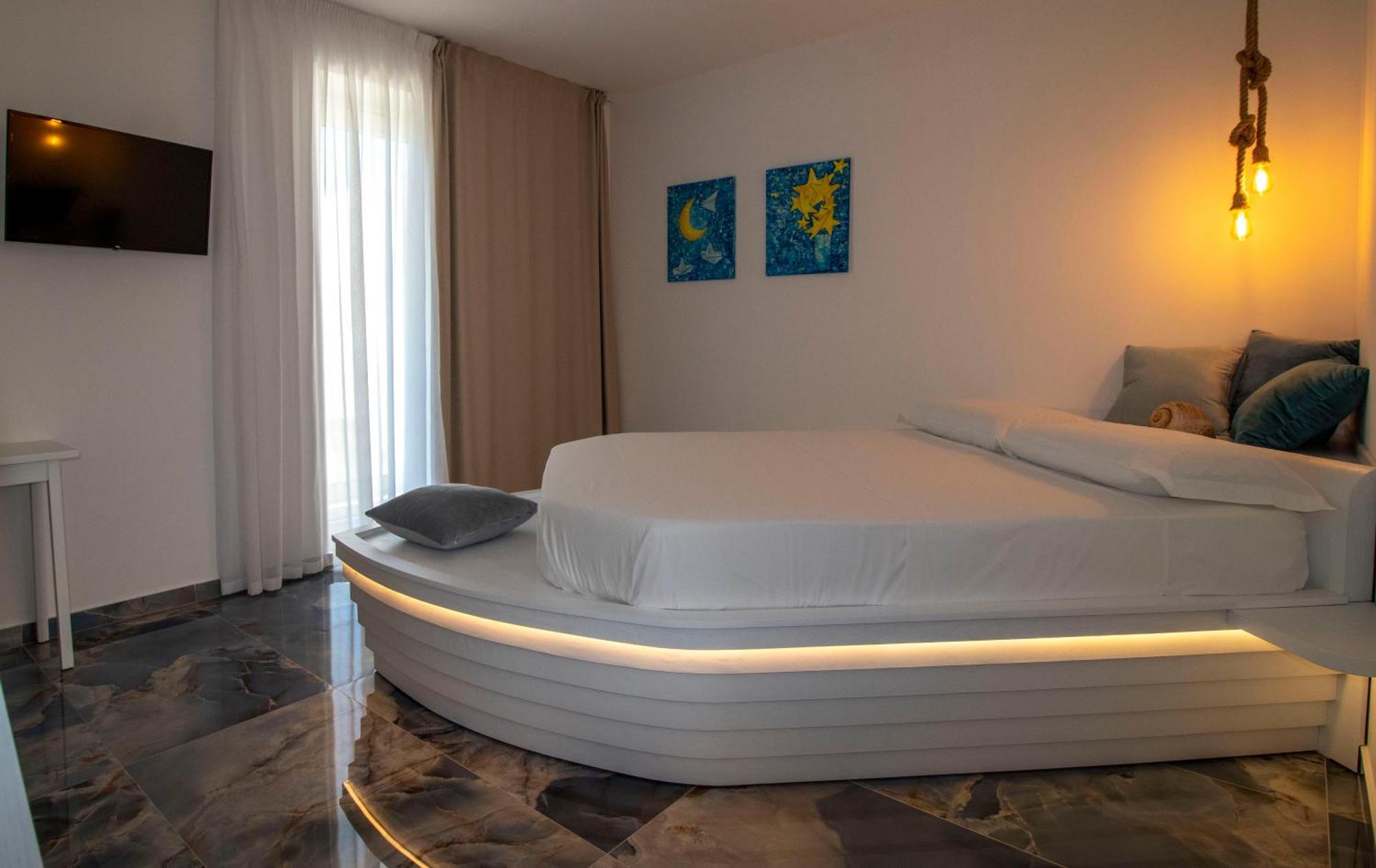 Deluxe Double Room Balcony