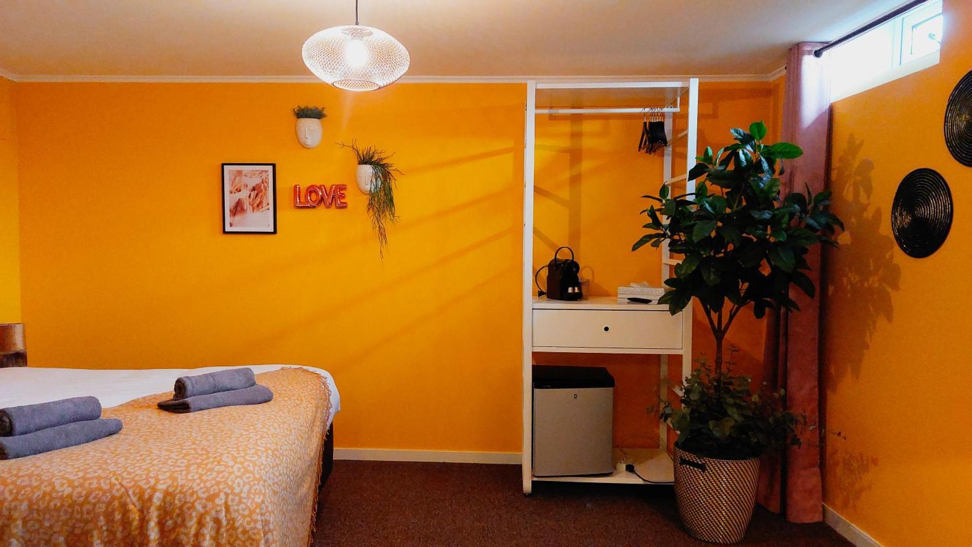 Basement Room Bath