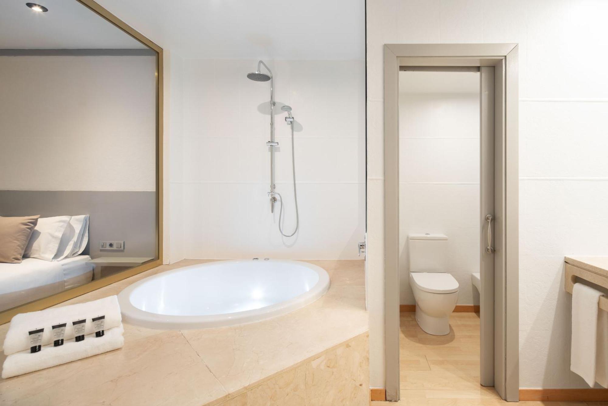 Suite Spa Bath