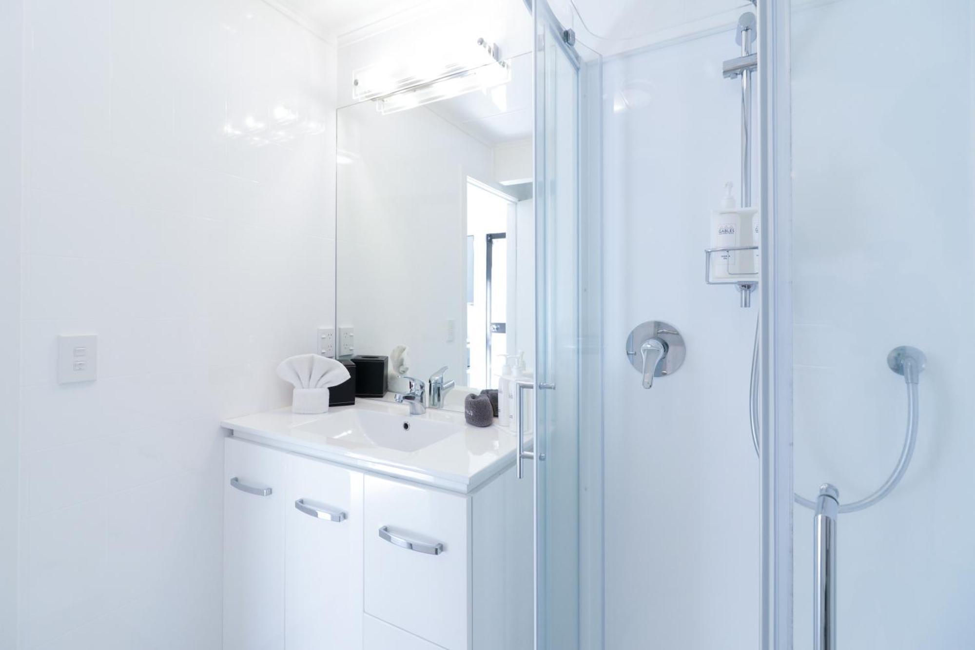Deluxe One Bedroom Suite