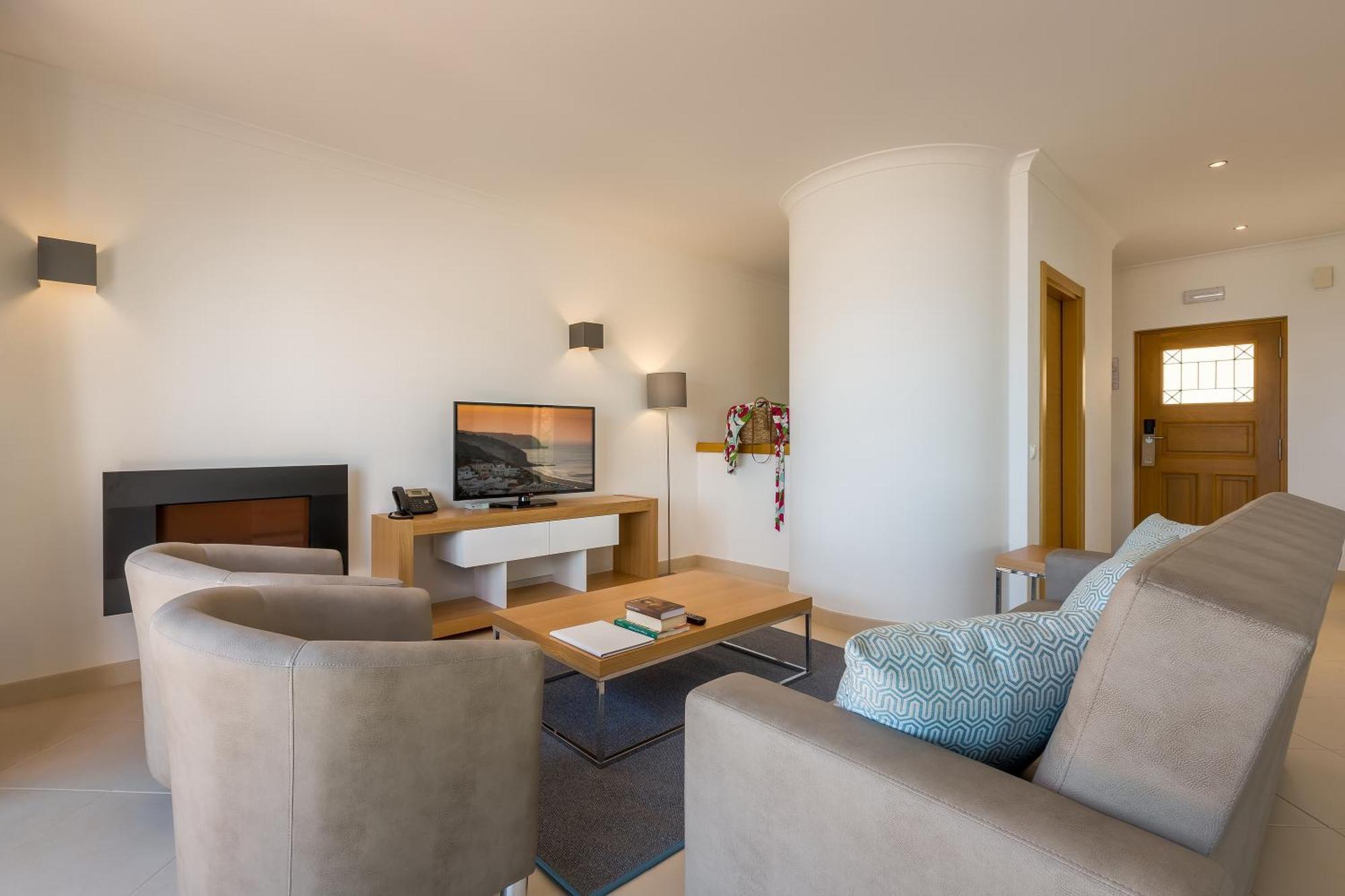 Two-Bedroom Townhouse Sea View