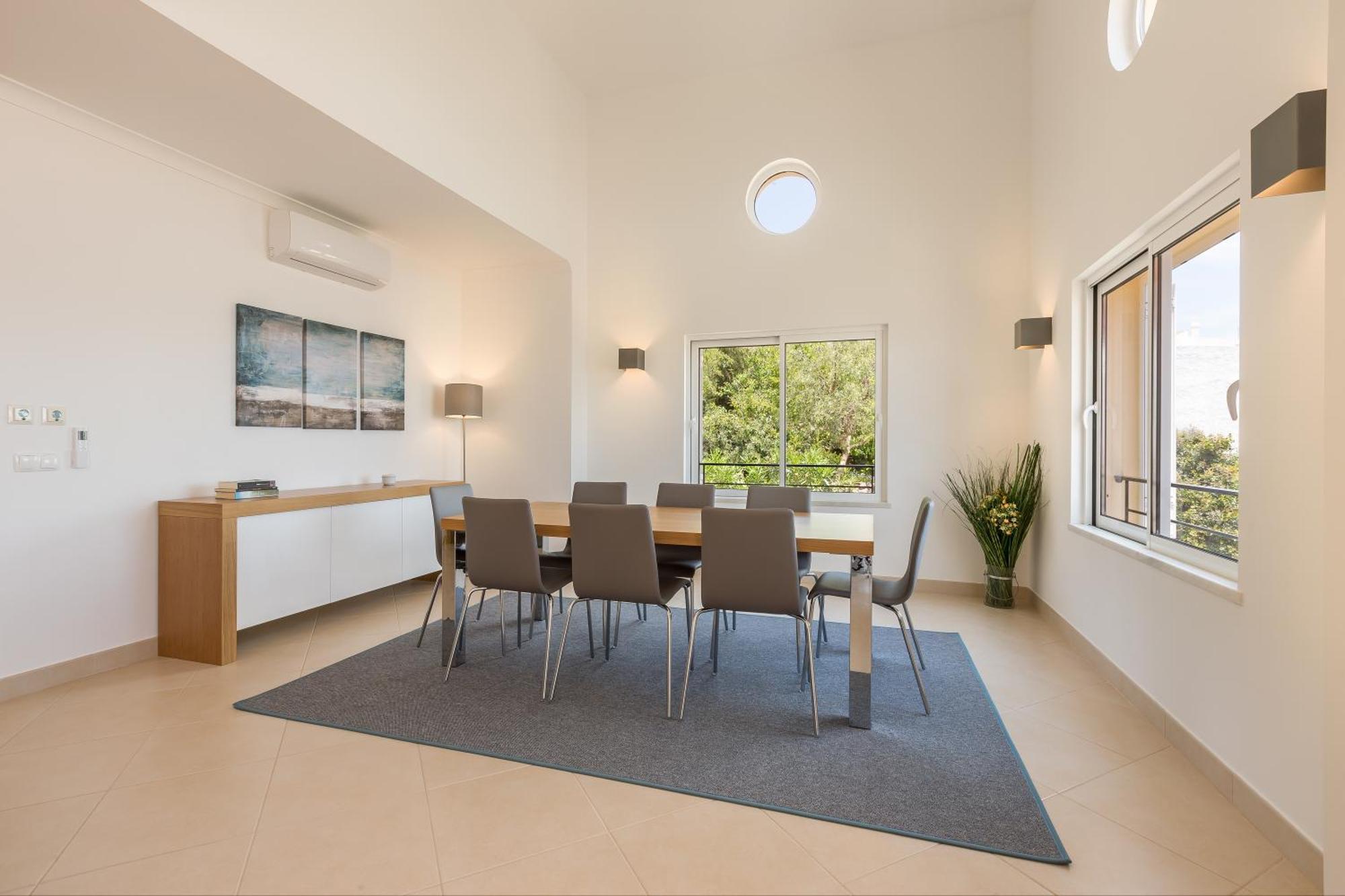 Two-Bedroom Townhouse Sea View