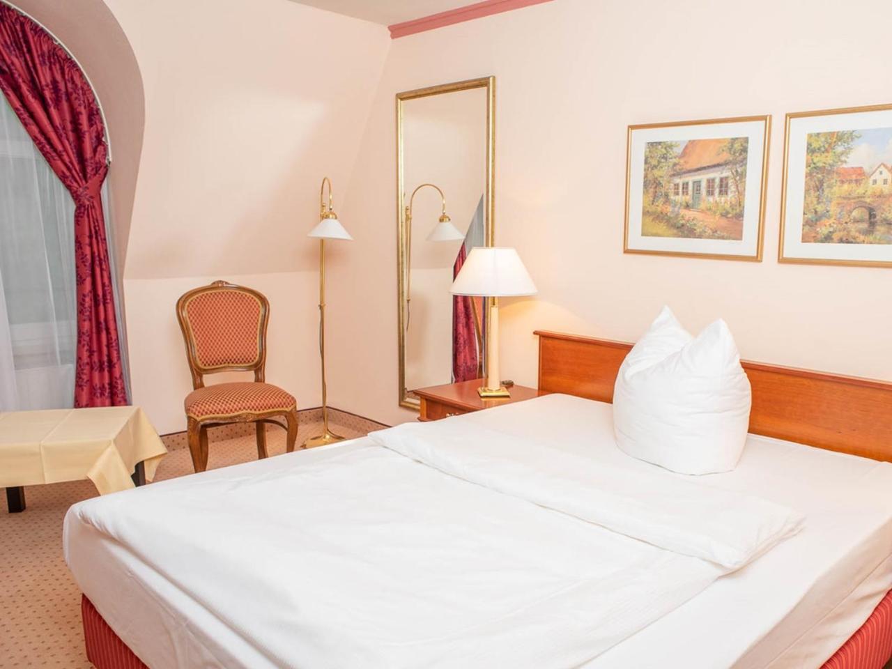 Standard Single Room