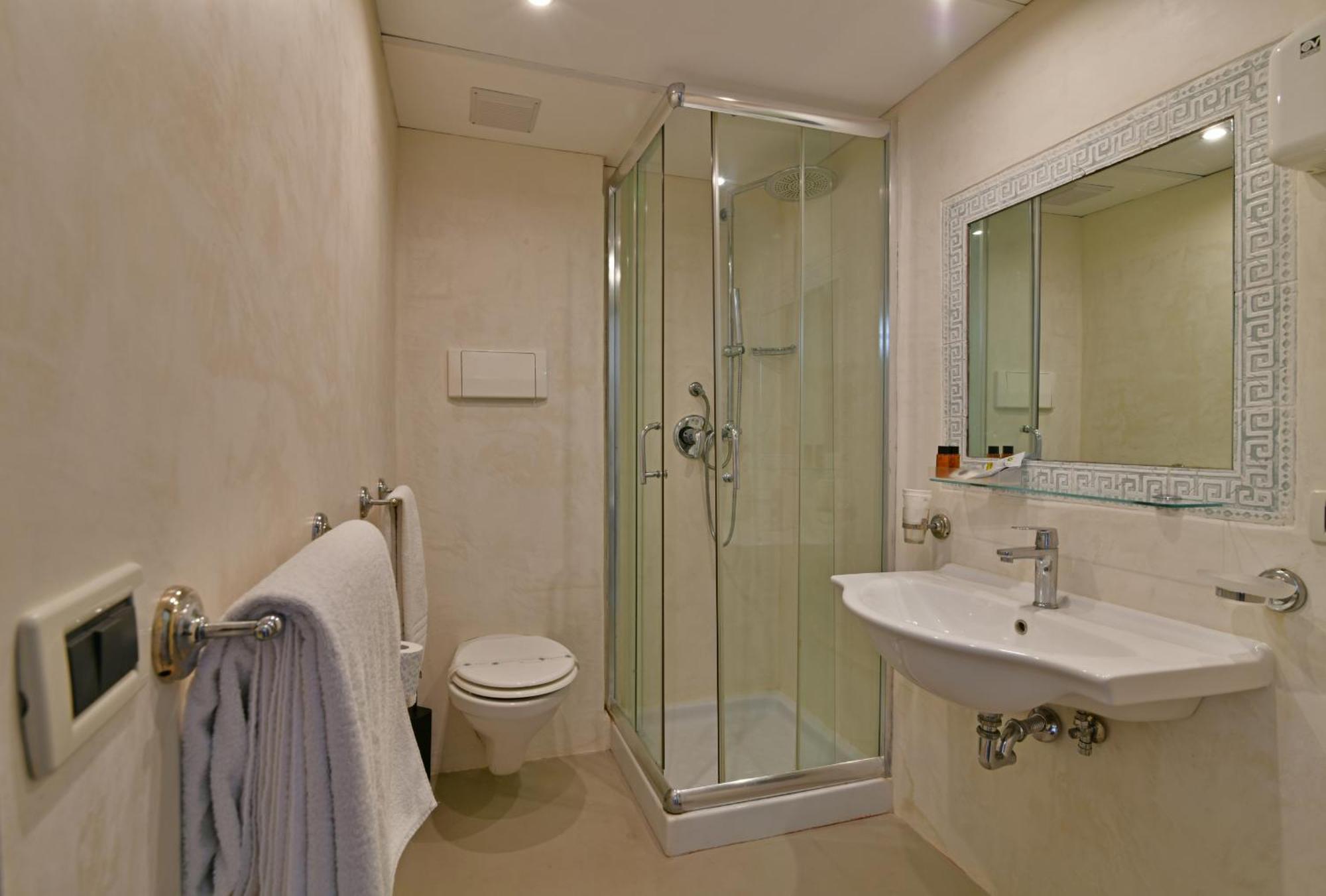 Habitación Doble con balcón - 1 o 2 camas