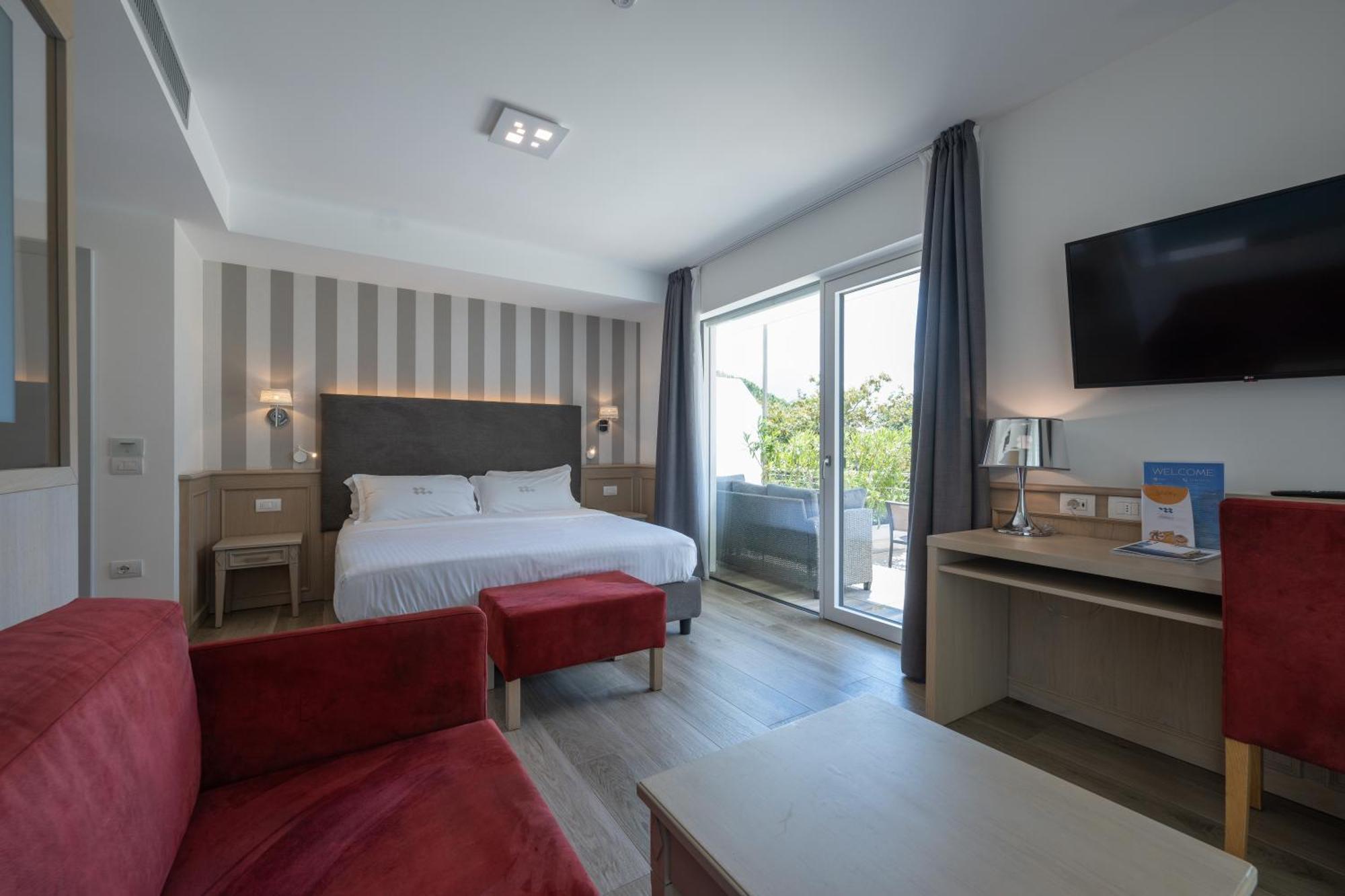Junior Suite with Terrace
