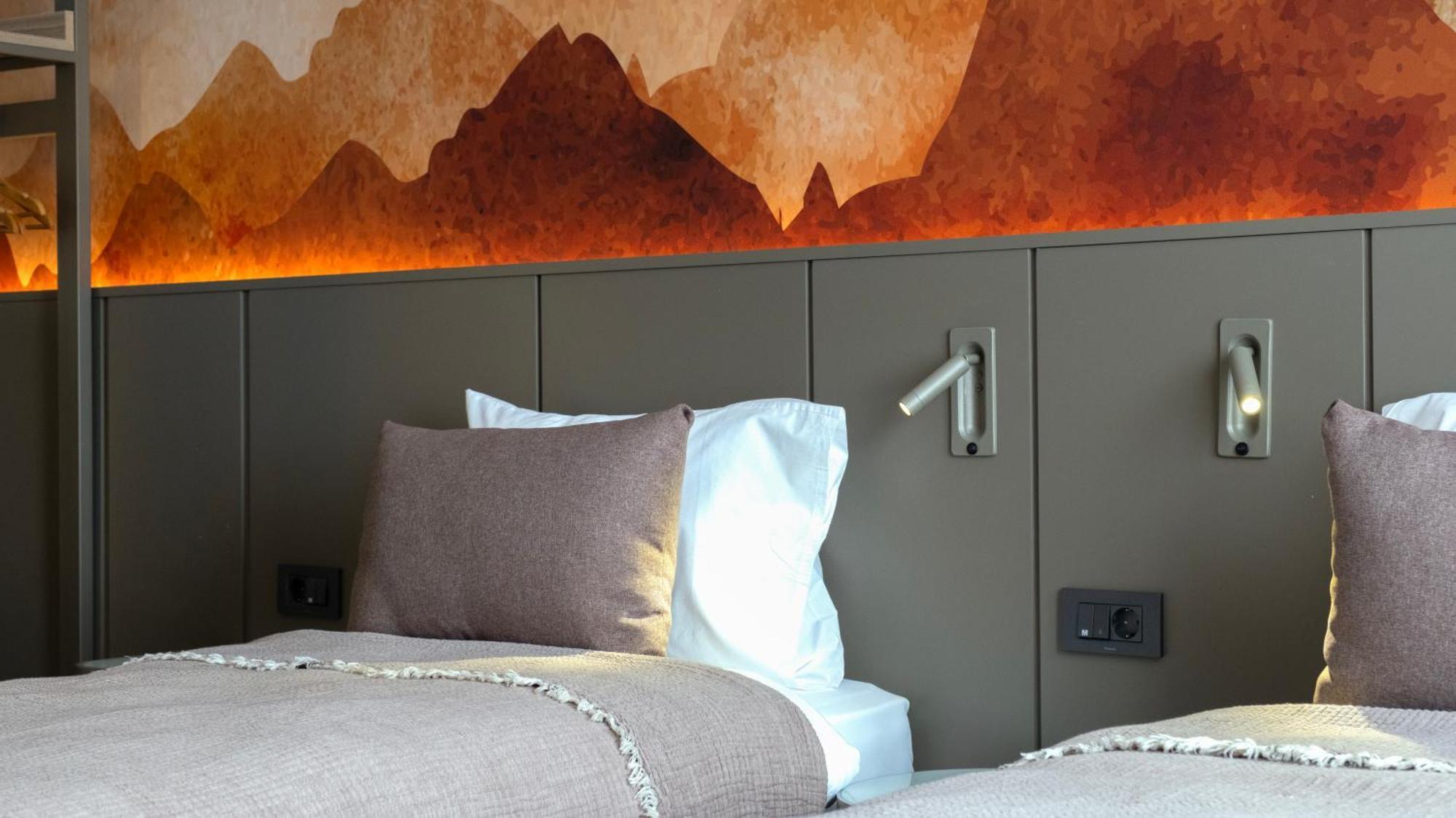 Double or Twin Room,1589588222:JPEG