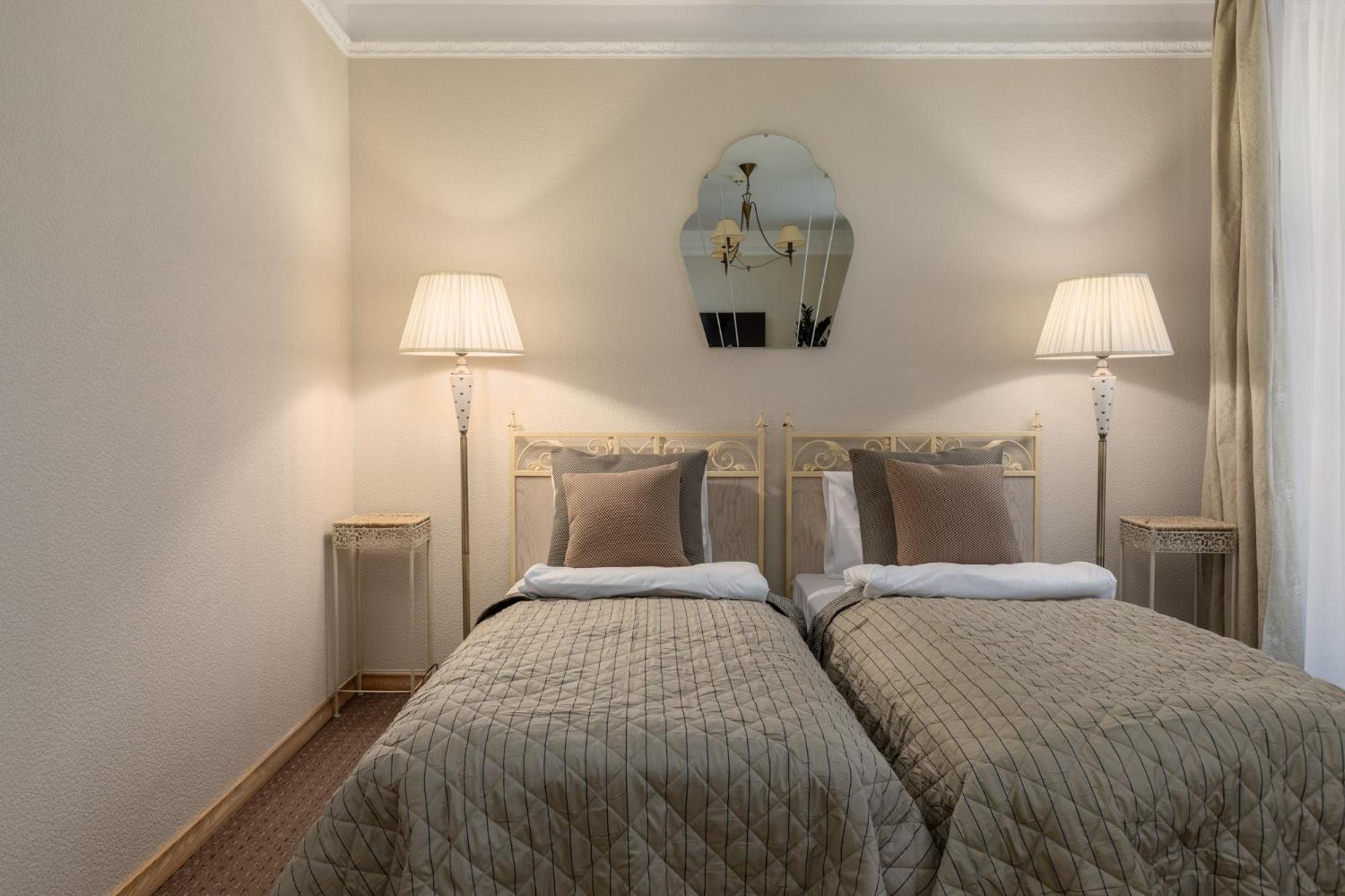 Standard Twin Room,1590336650:JPEG