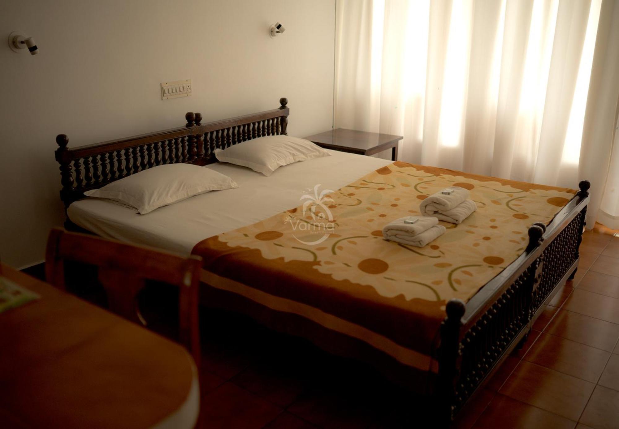 Doppelzimmer mit Balkon und Meerblick